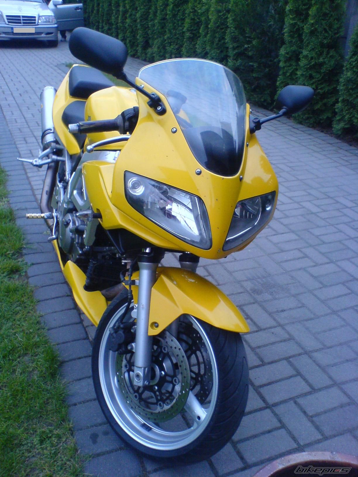 Photo 1689249