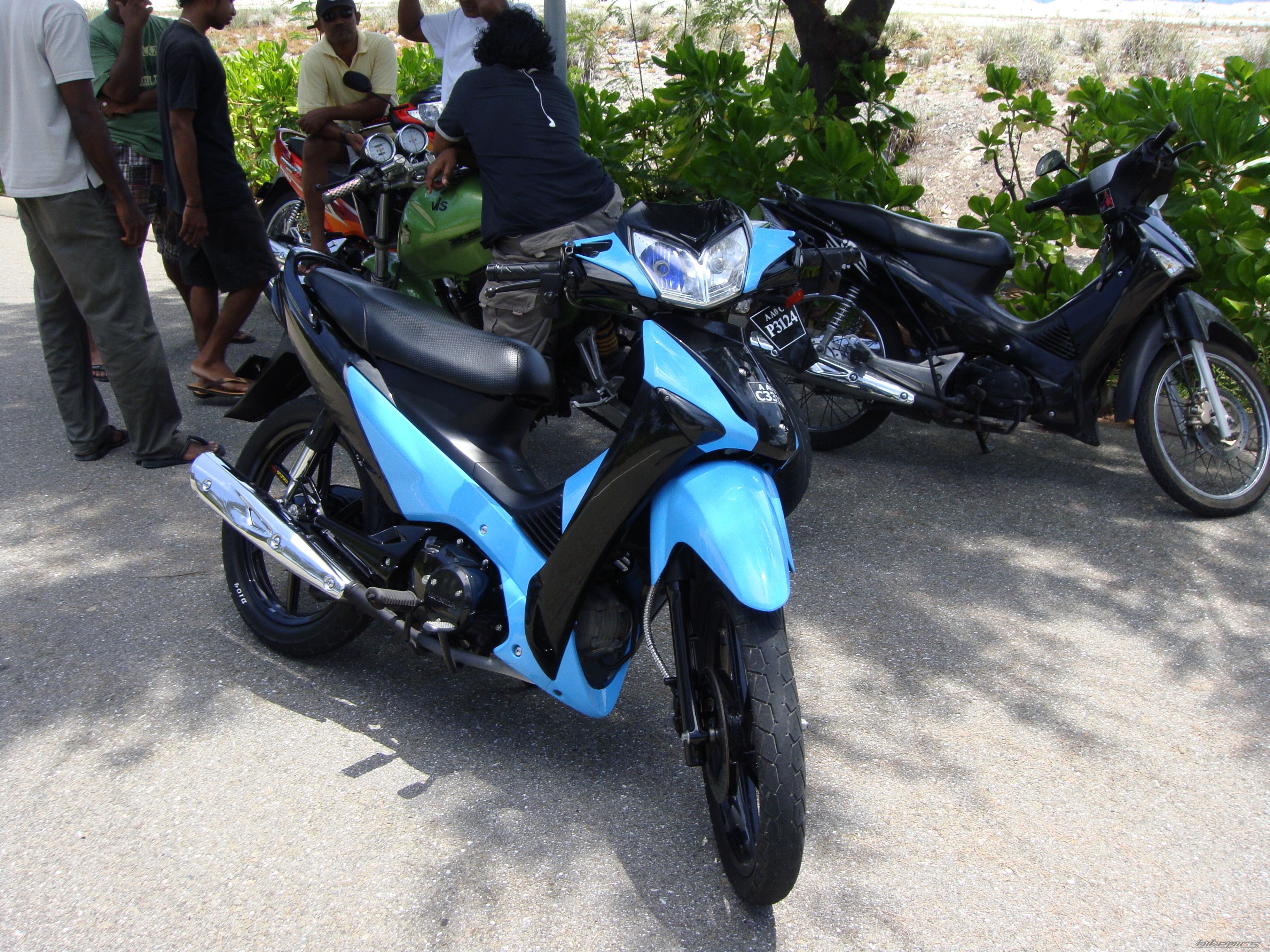 Bike Photo 1689274