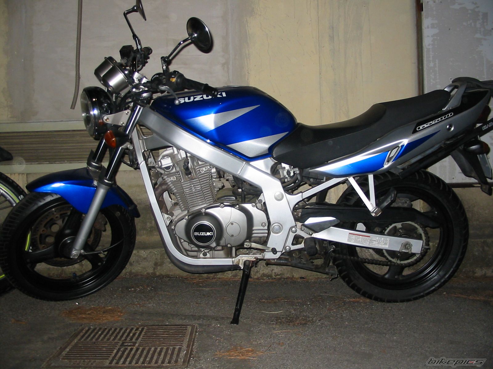 Bike Photo 1689508
