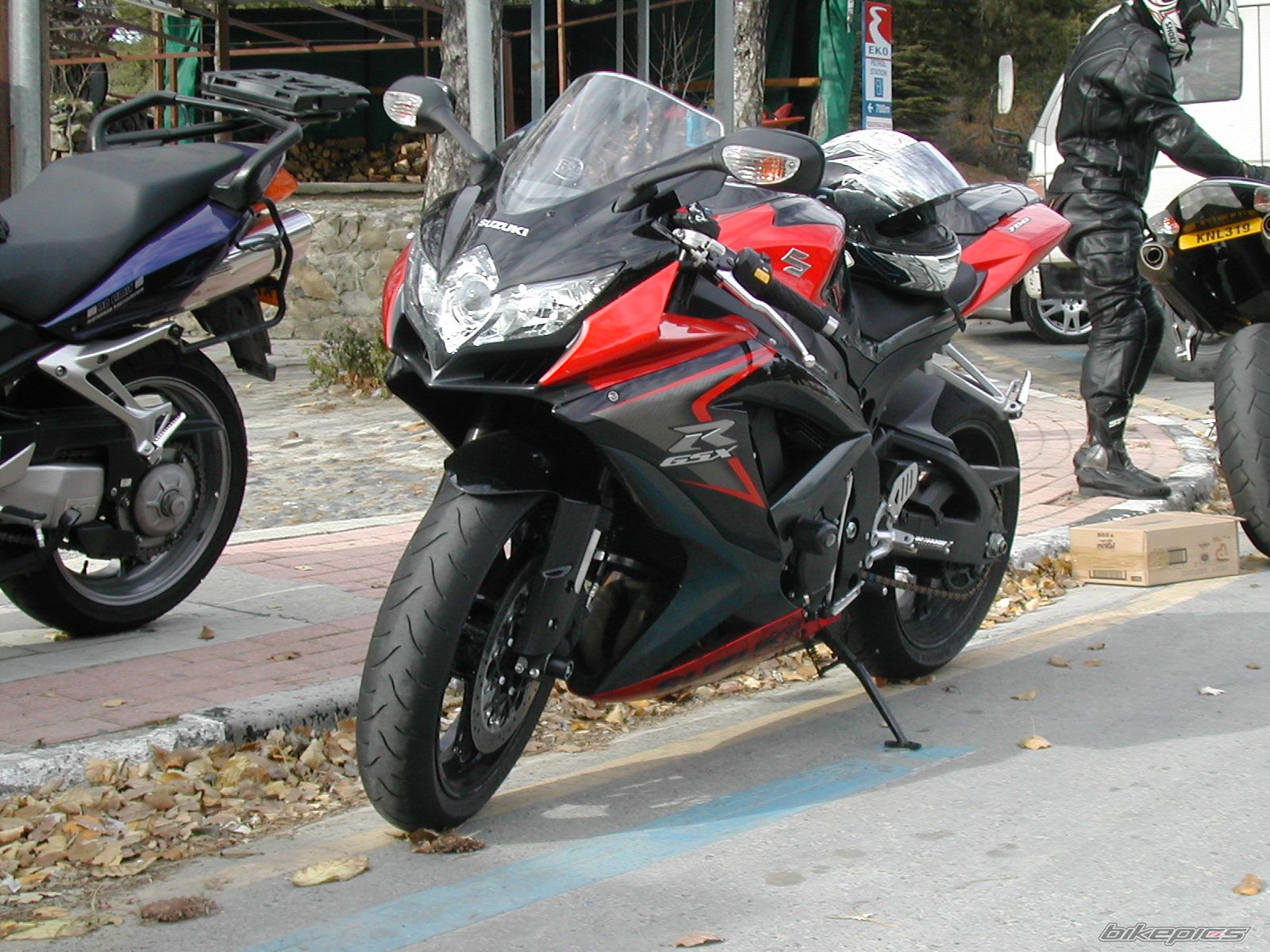 Bike Photo 1689510