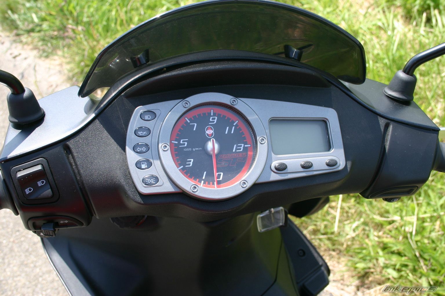 Bike Photo 1689533