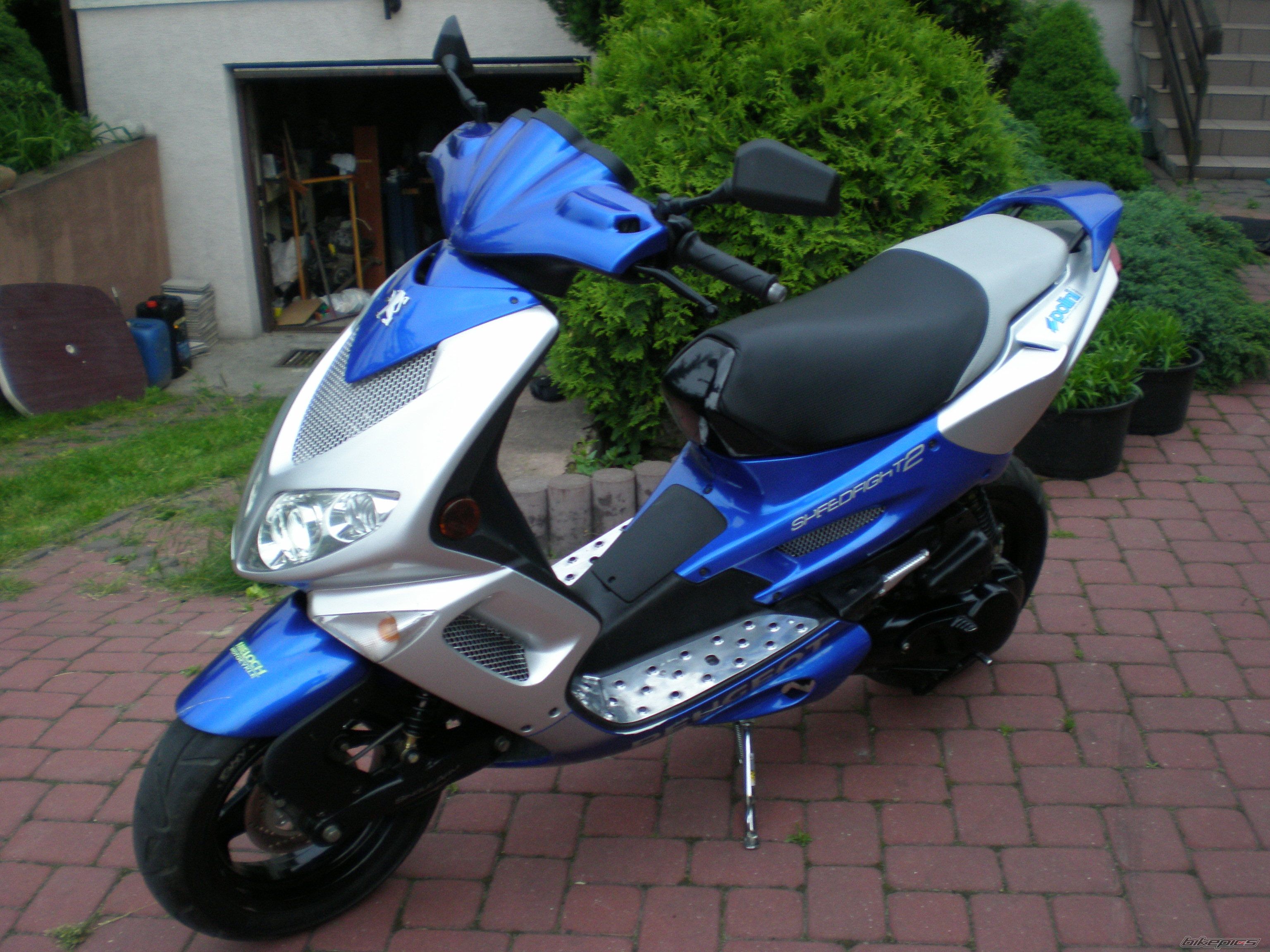 Bike Photo 1689540