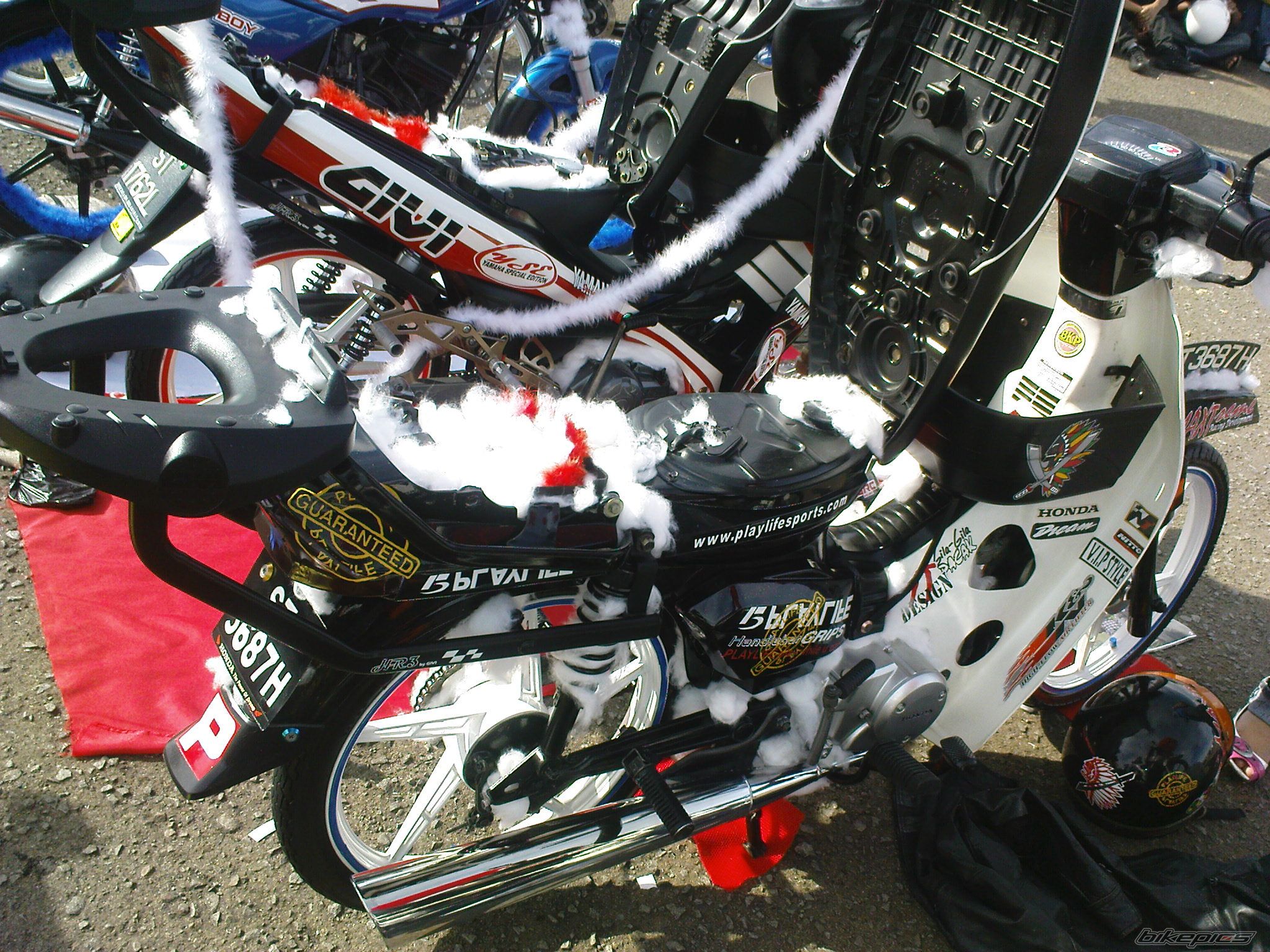 Bike Photo 1689556