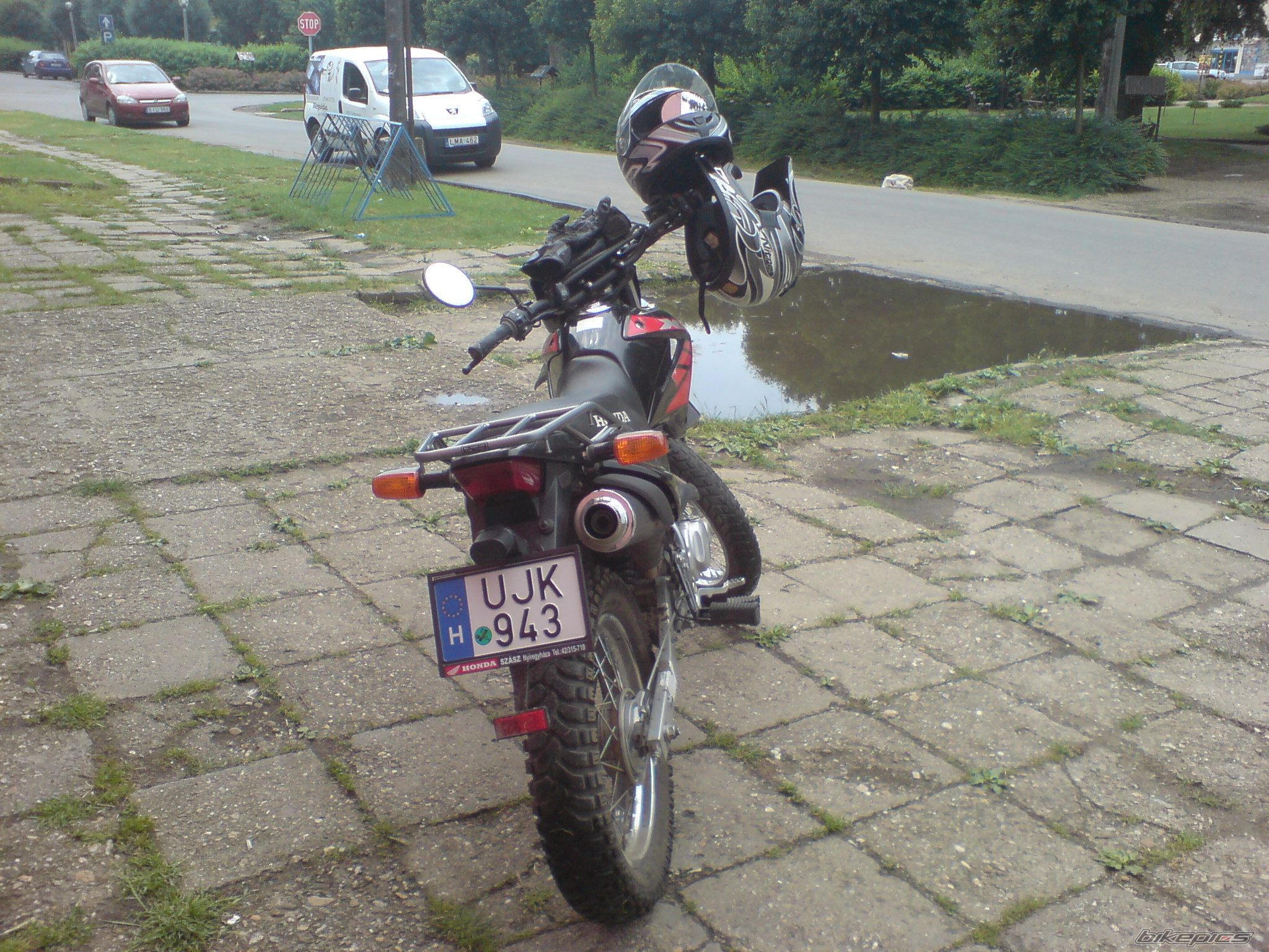 Bike Photo 1689714