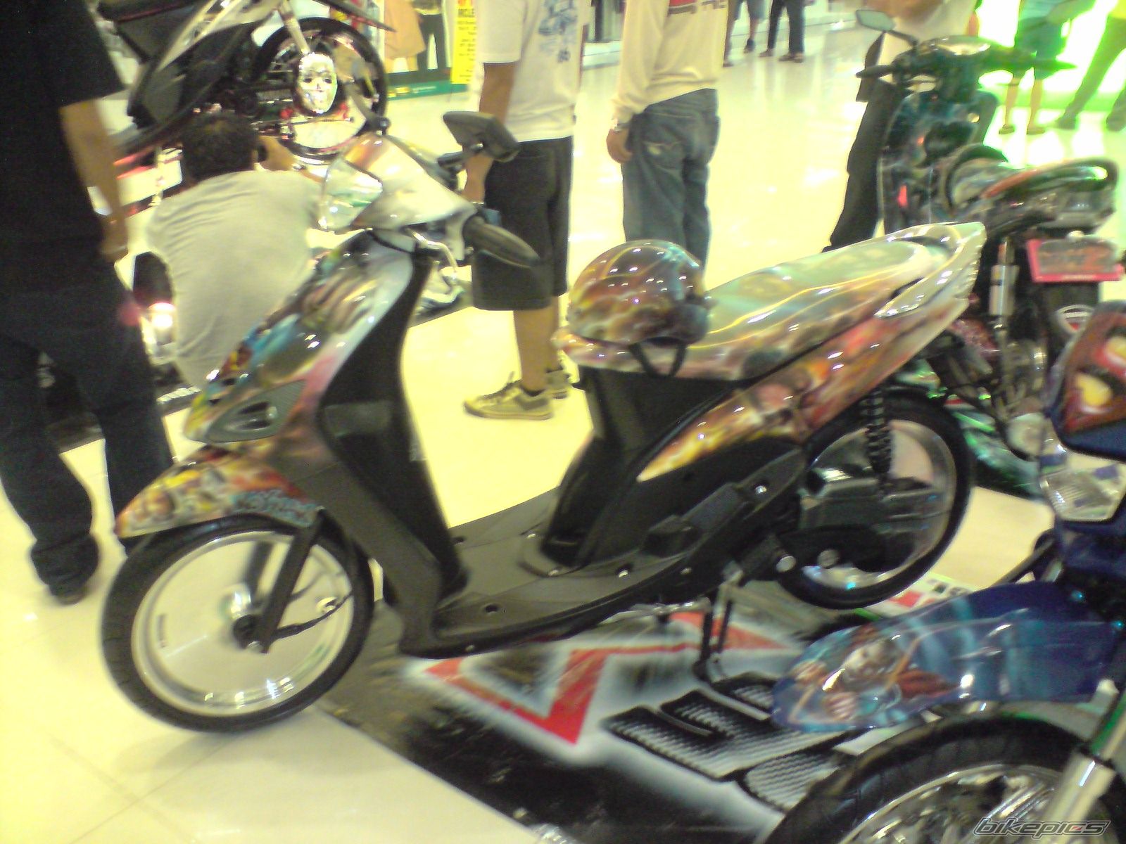 Photo 1689879