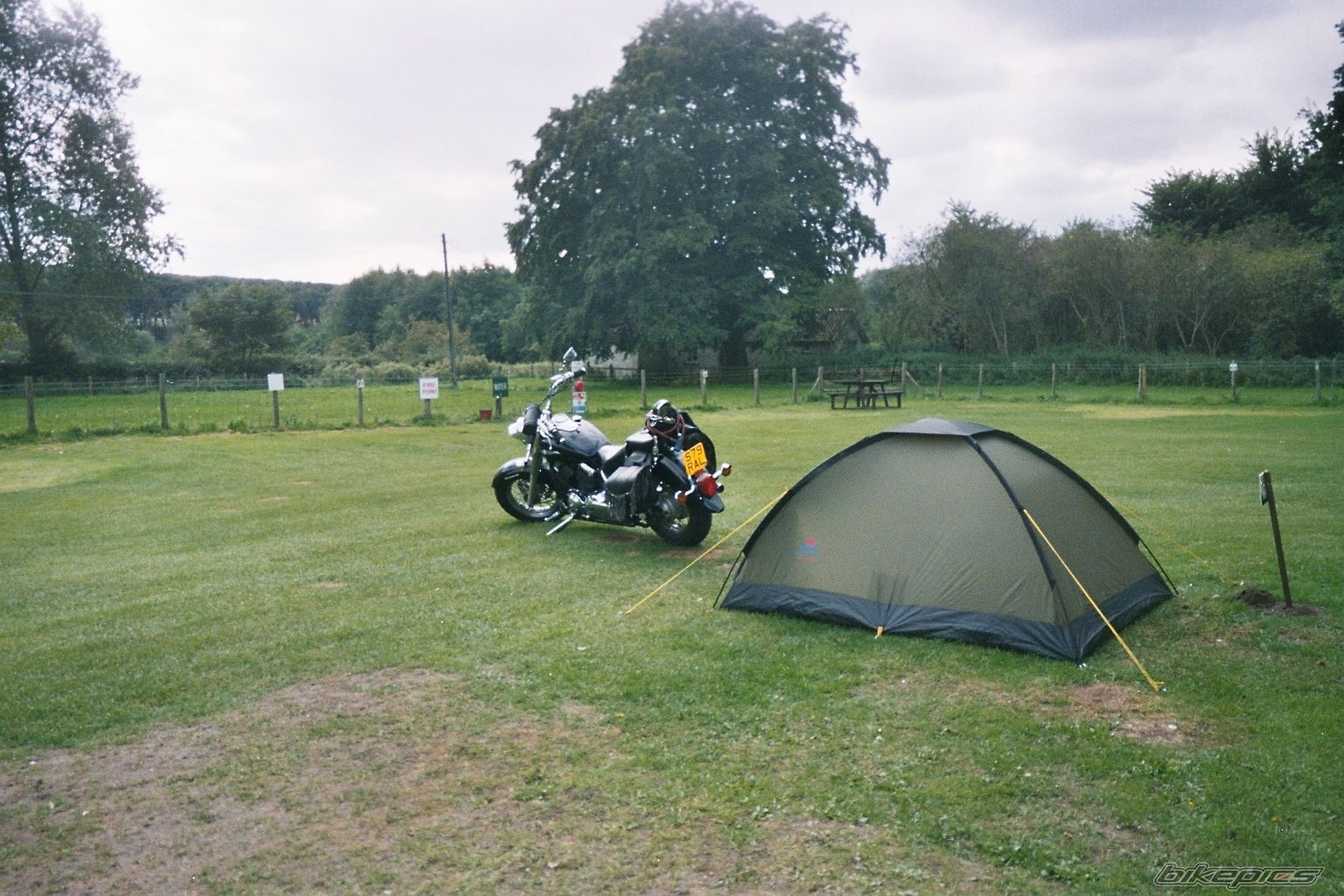 Photo 1689894
