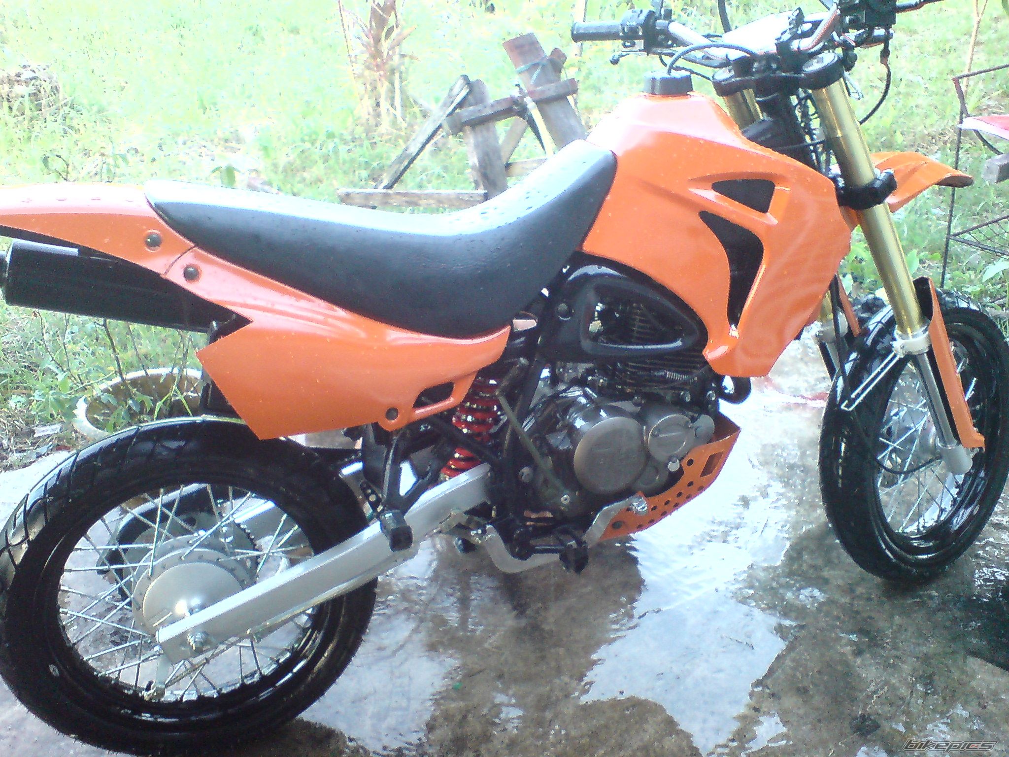 Bike Photo 1690034