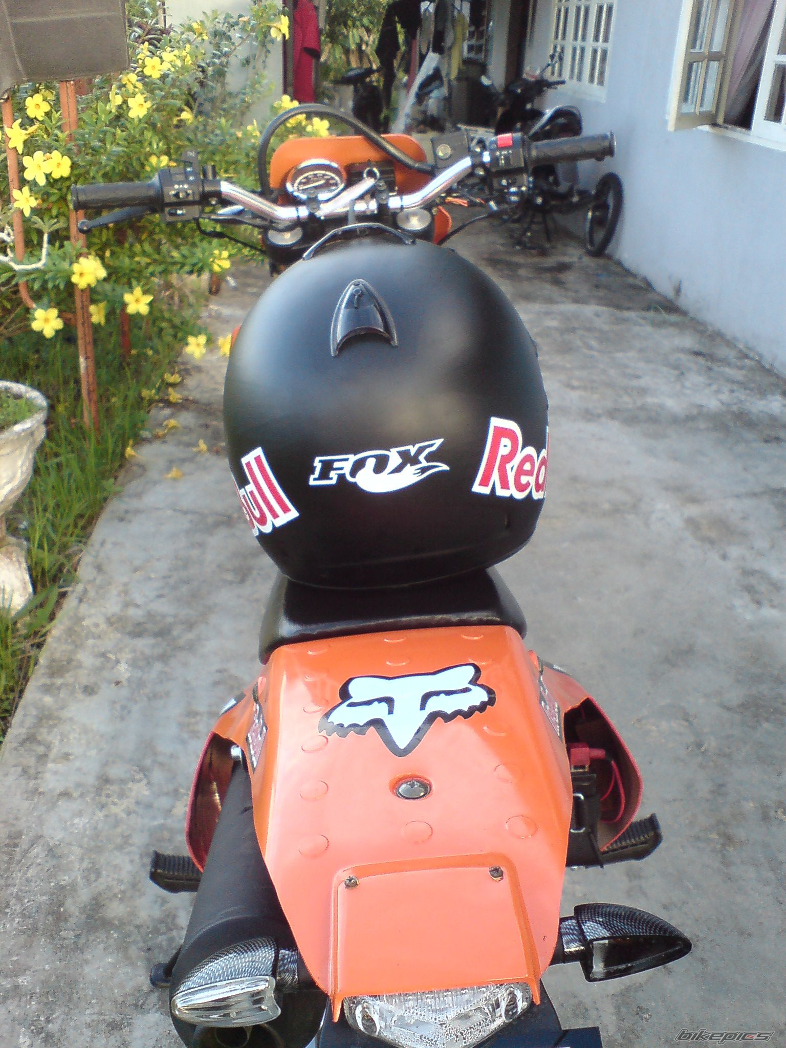 Bike Photo 1690037