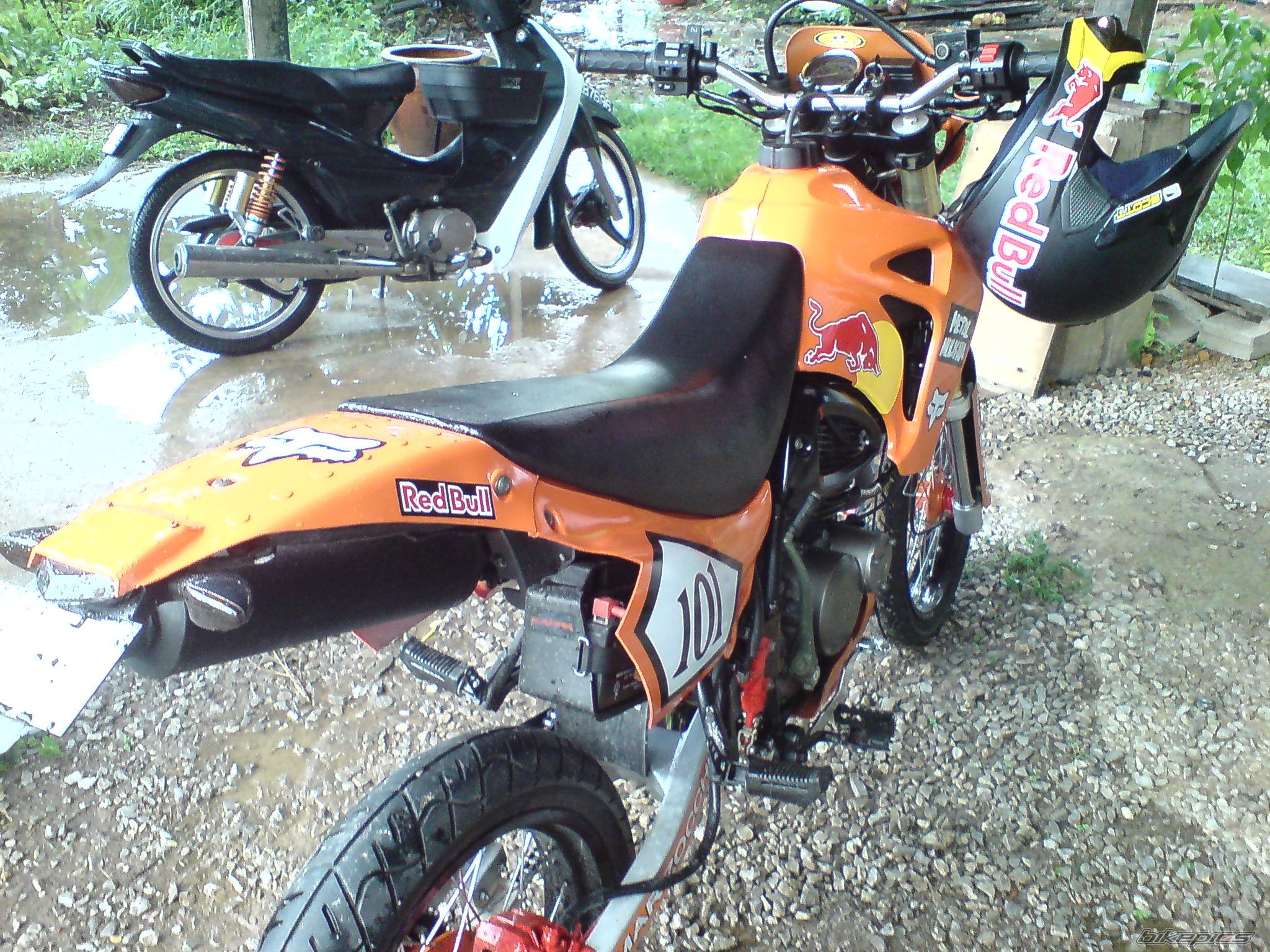 Bike Photo 1690045