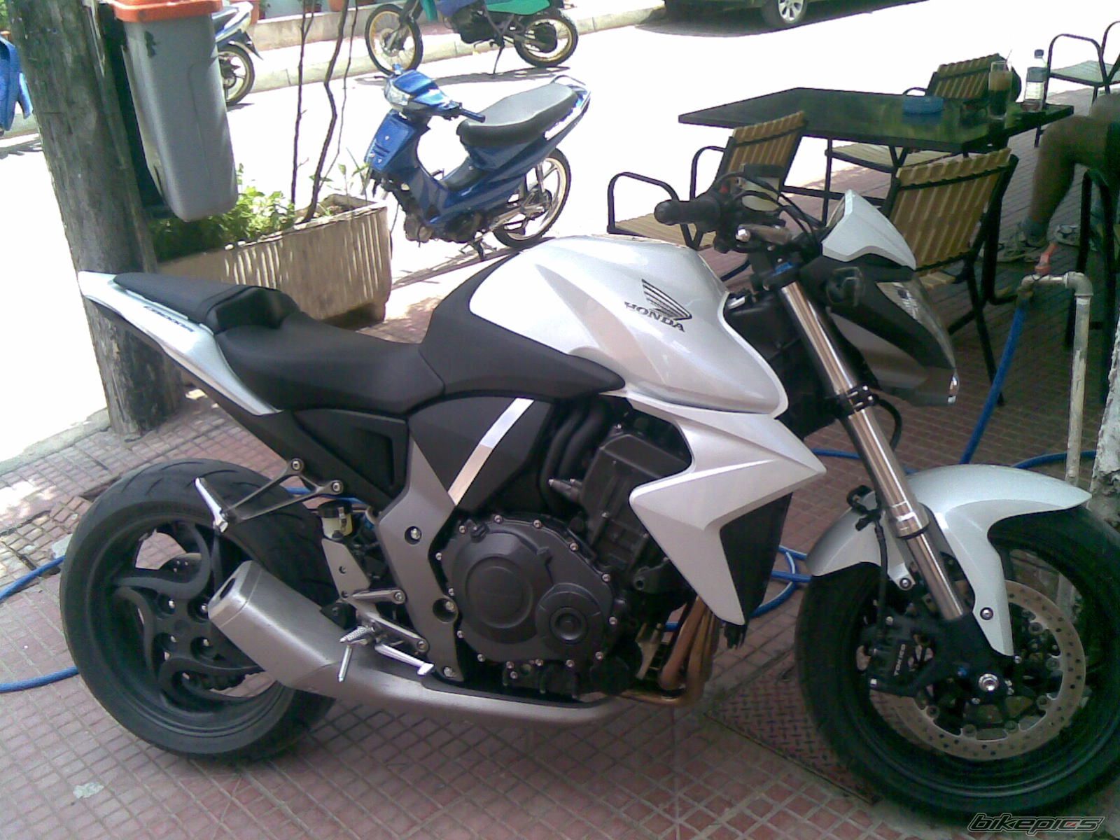 Bike Photo 1690080