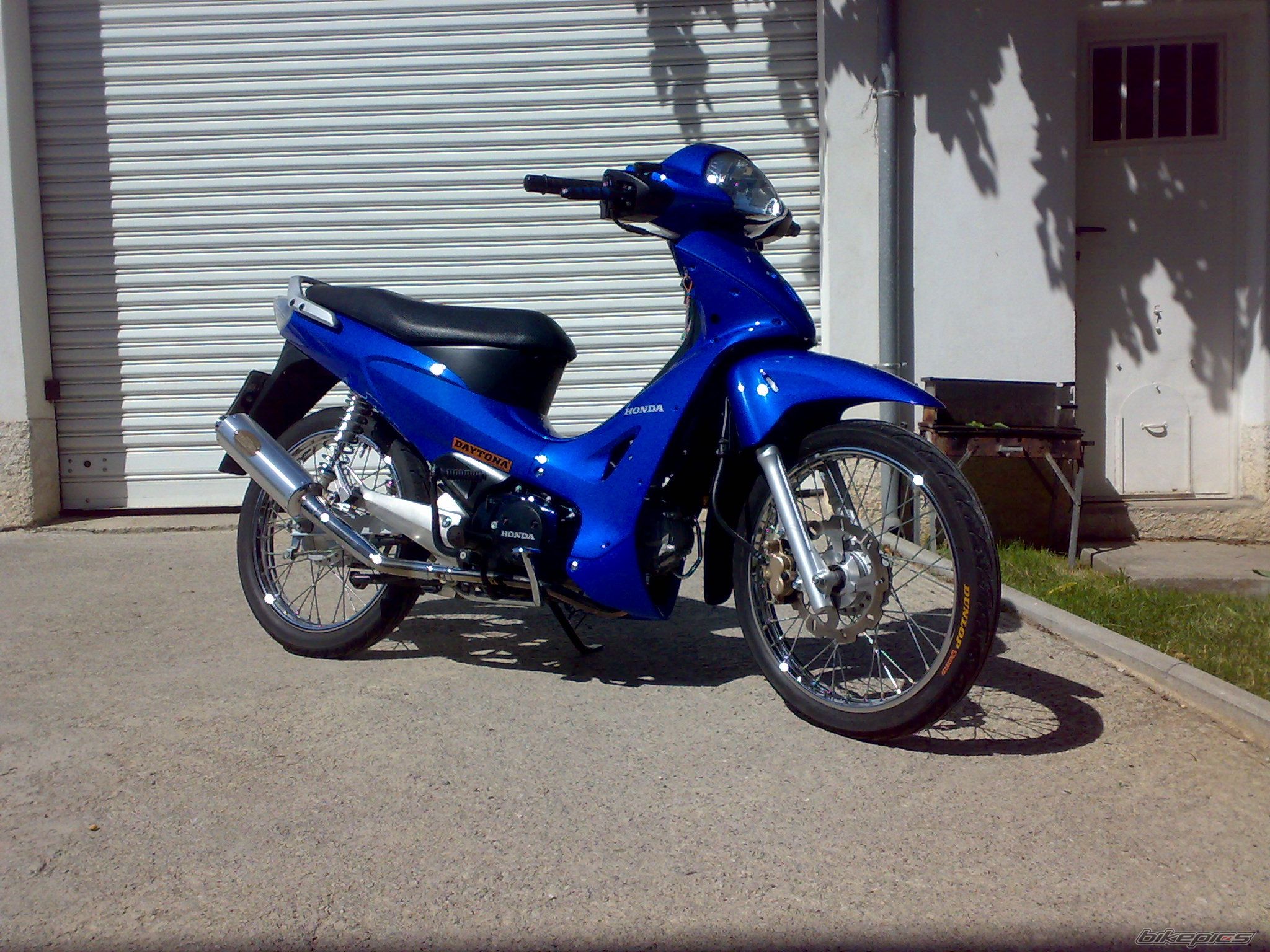 Bike Photo 1690100
