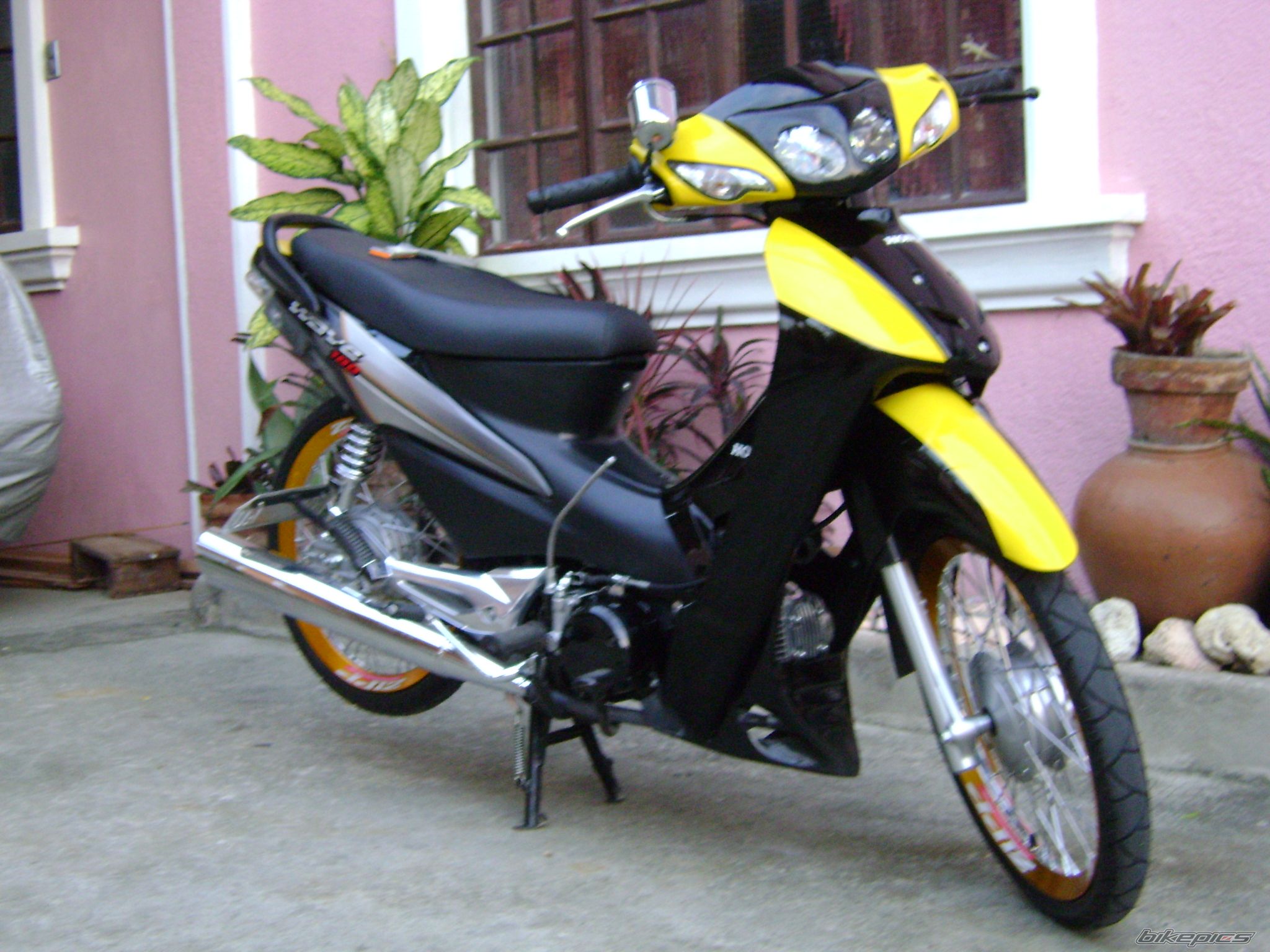Bike Photo 1690228