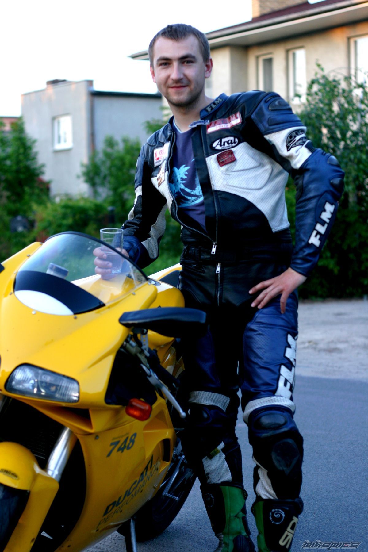 Bike Photo 1690261