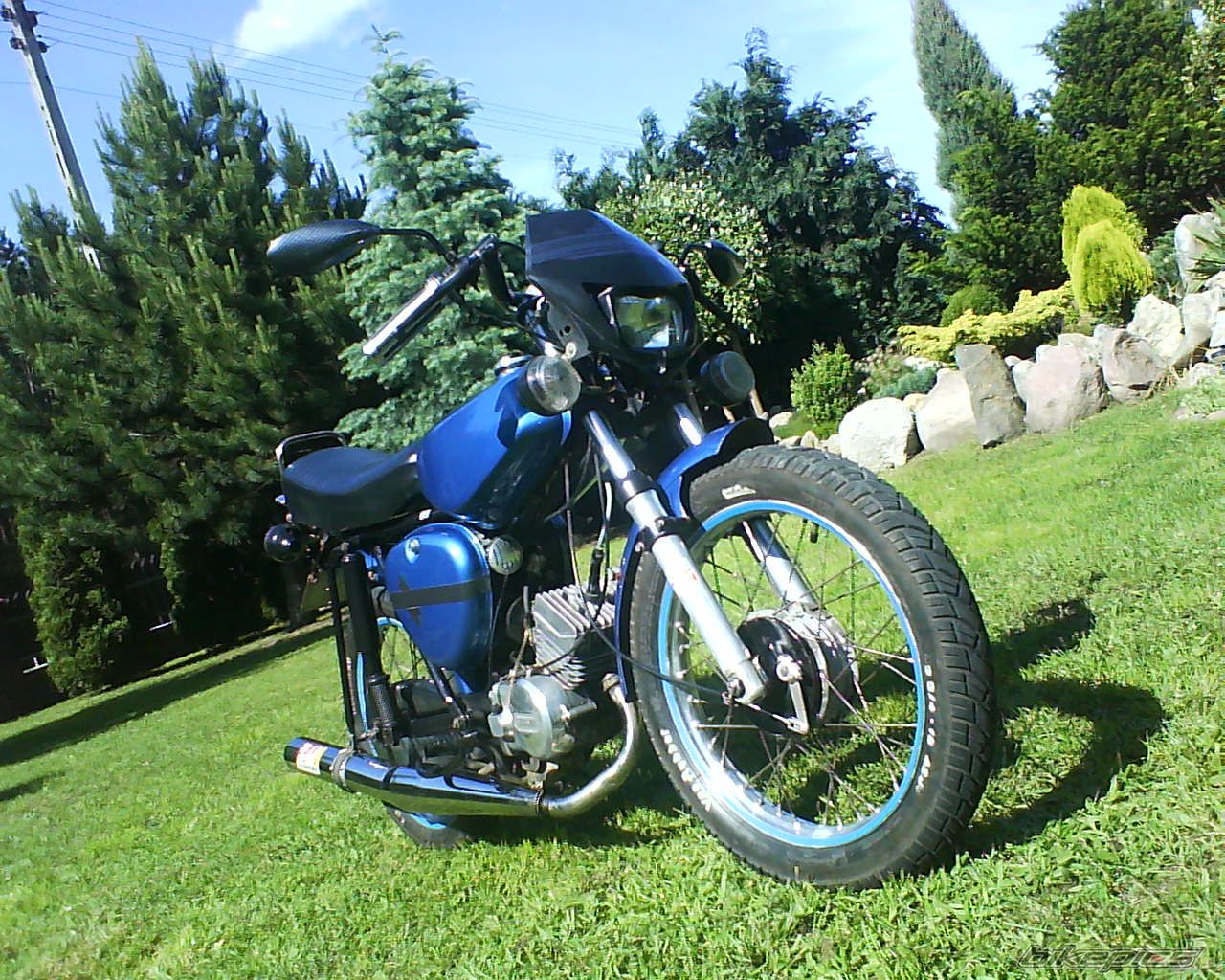 Bike Photo 1690375