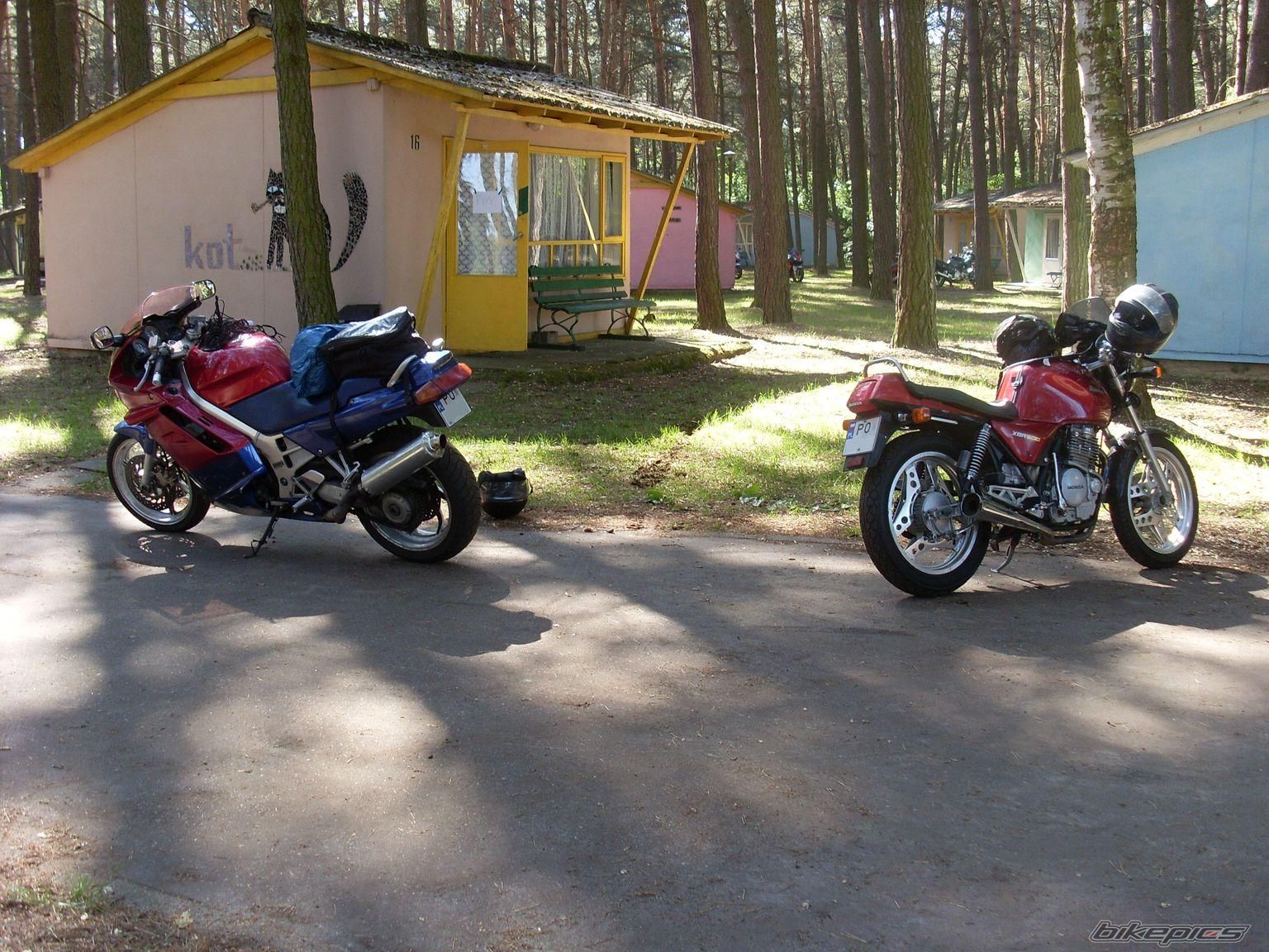 Photo 1690466