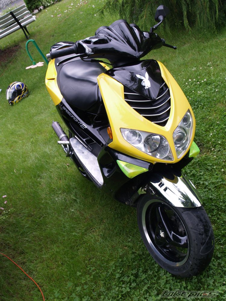 Bike Photo 1690489