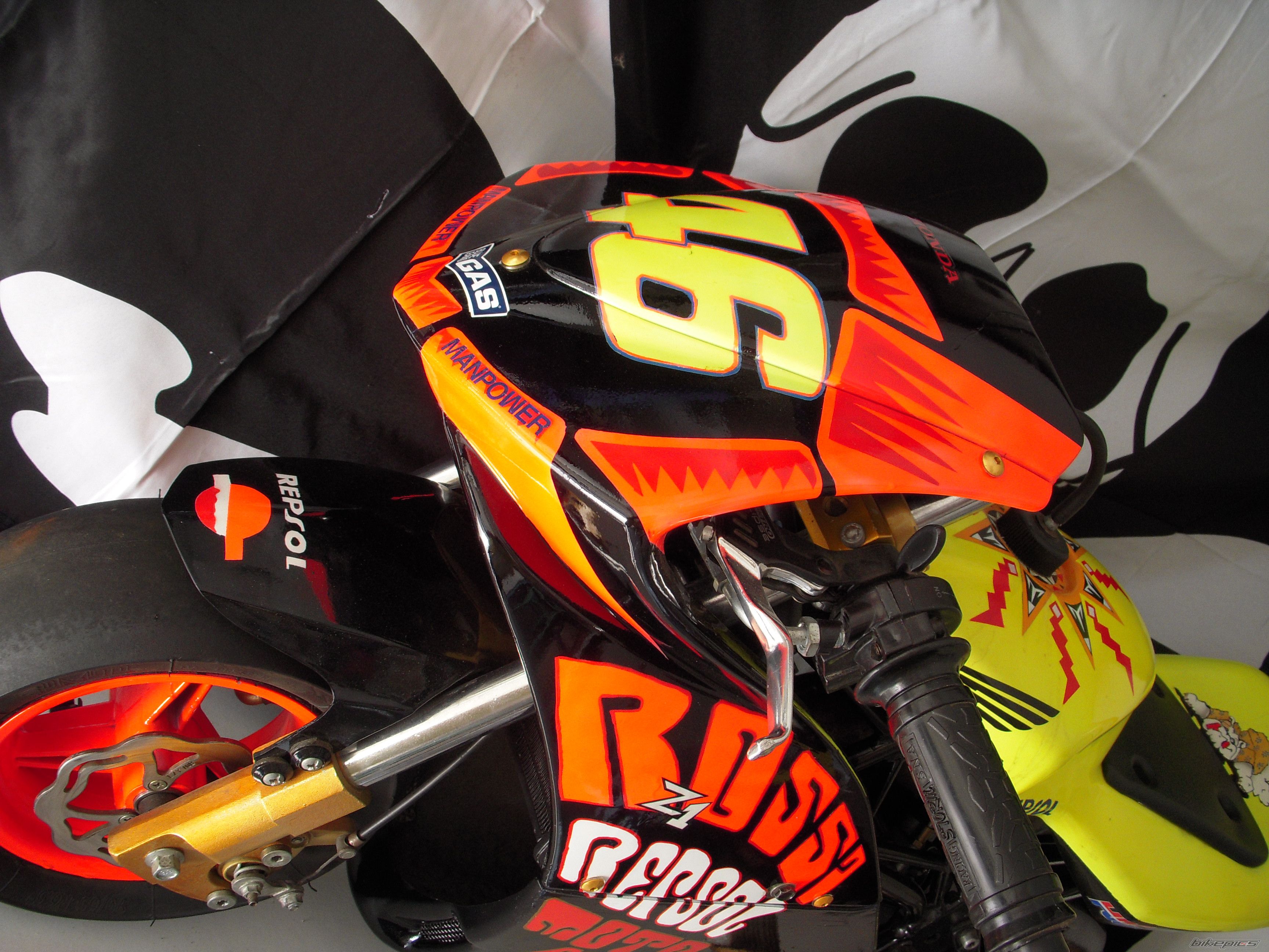 Bike Photo 1690664