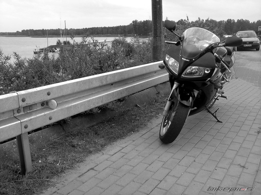 Photo 1690710