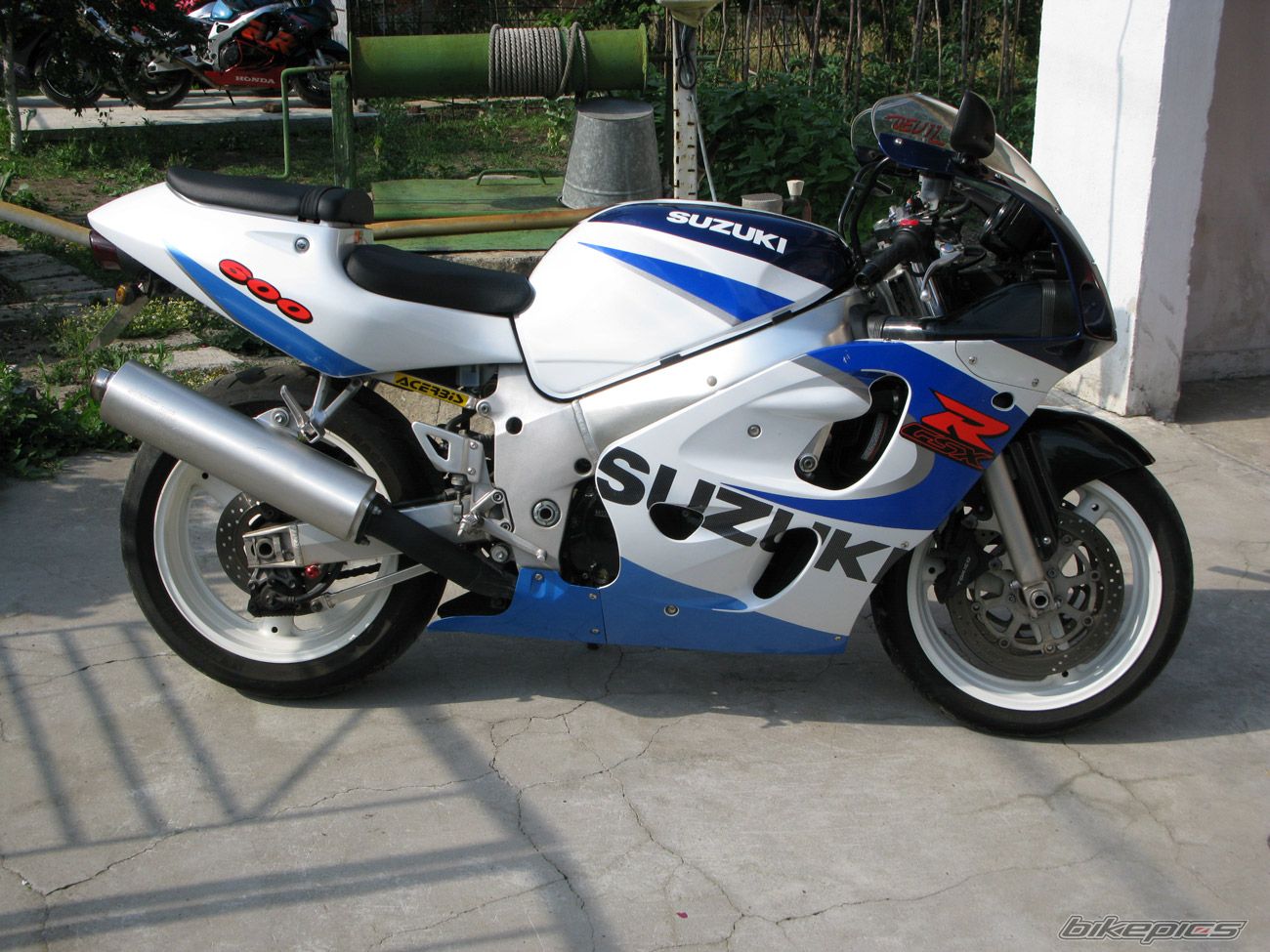 Bike Photo 1690760