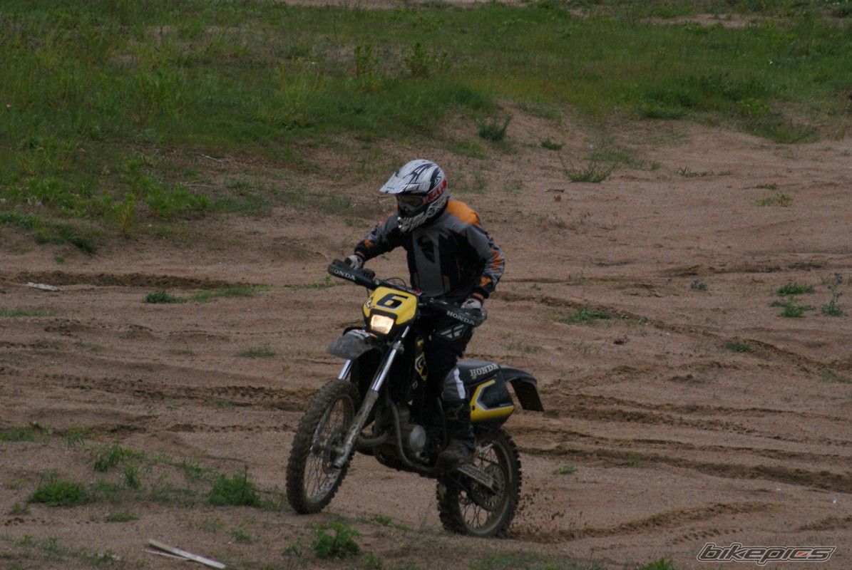 Photo 1690778