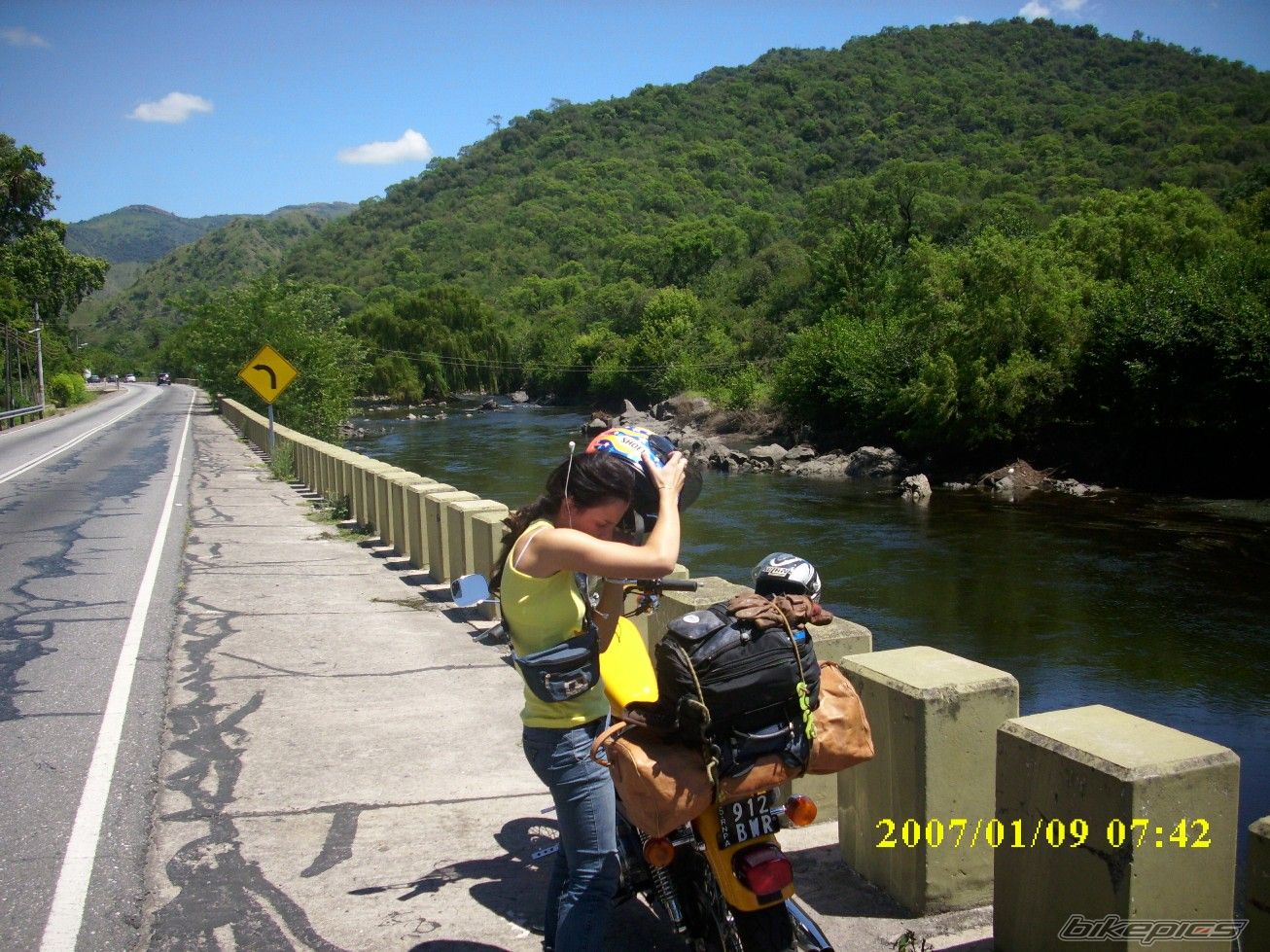 Bike Photo 1690945