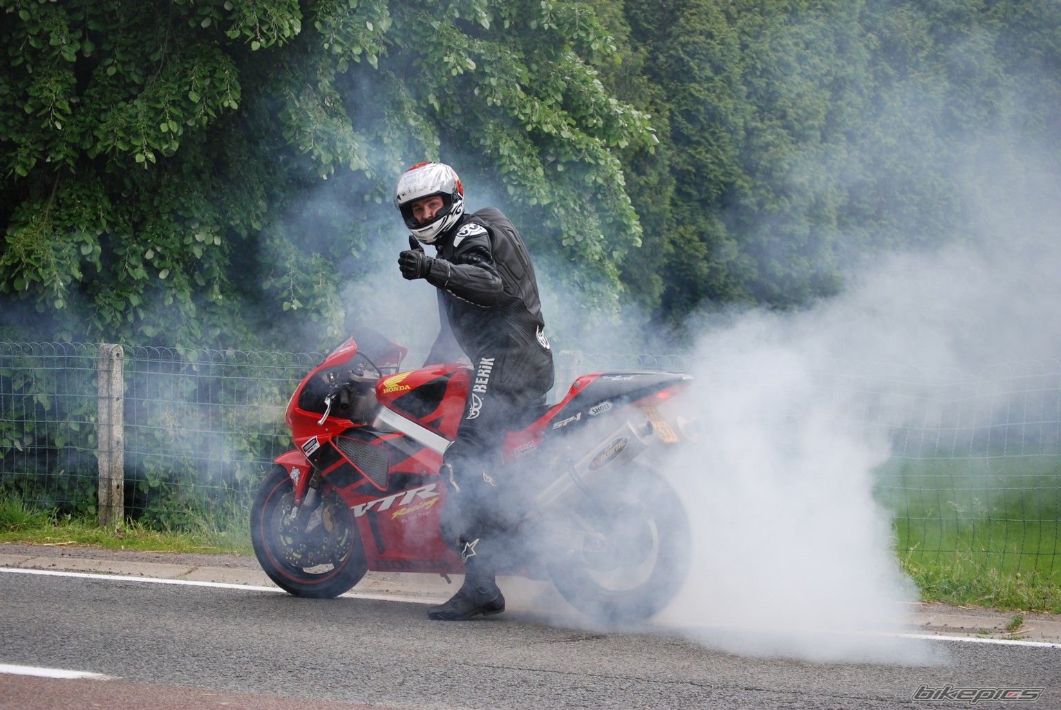 Bike Photo 1691051