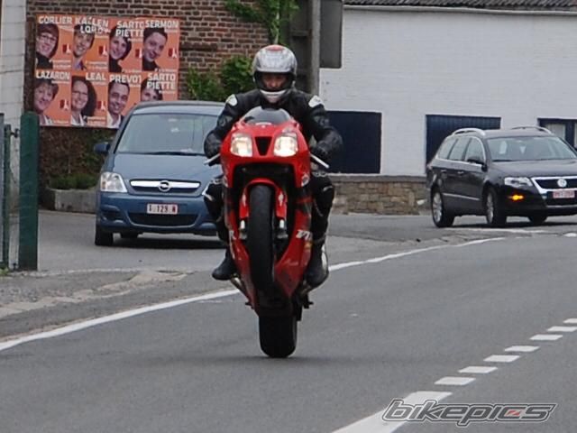 Bike Photo 1691053
