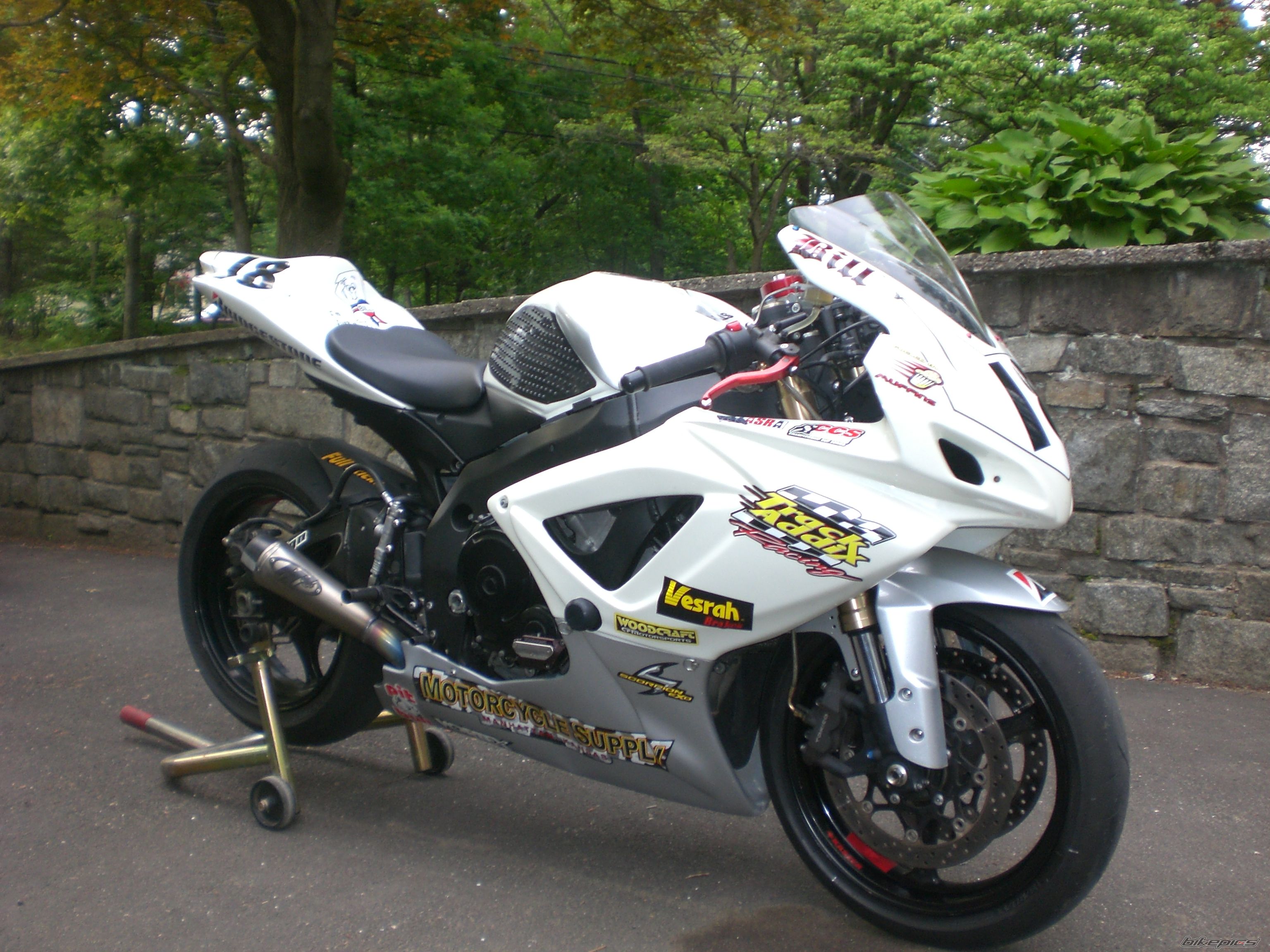 Bike Photo 1691071