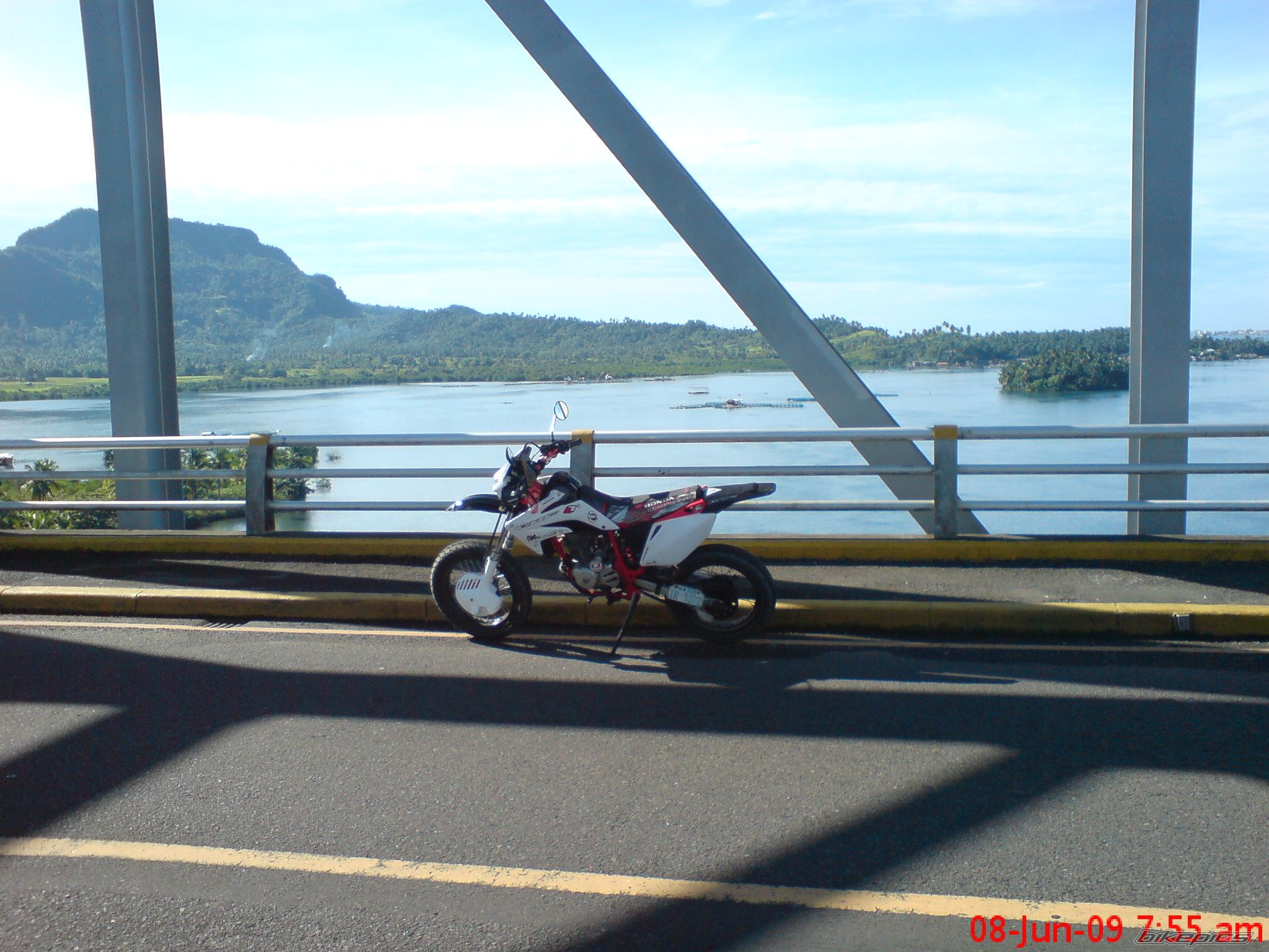 Photo 1691279