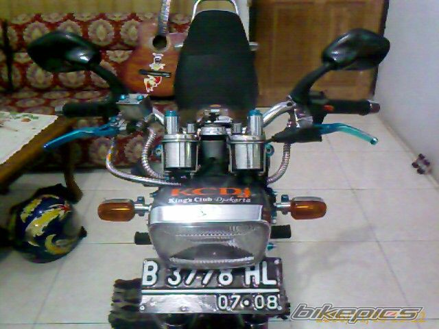 Photo 1691299