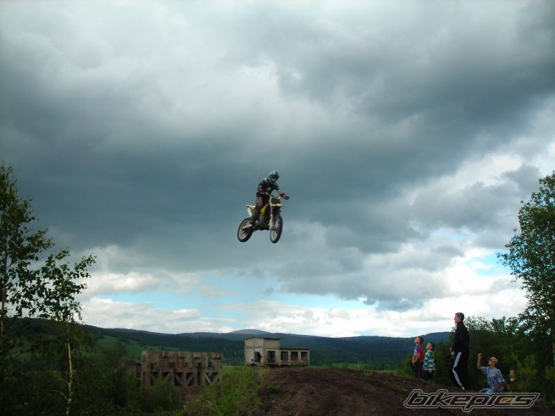 Photo 1691329