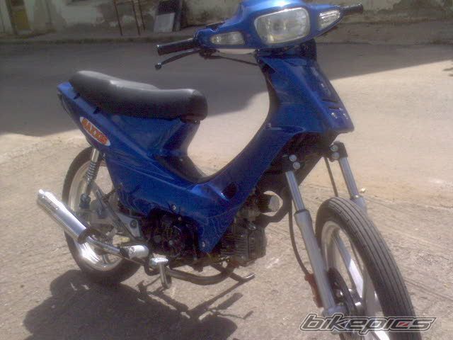 Photo 1691348
