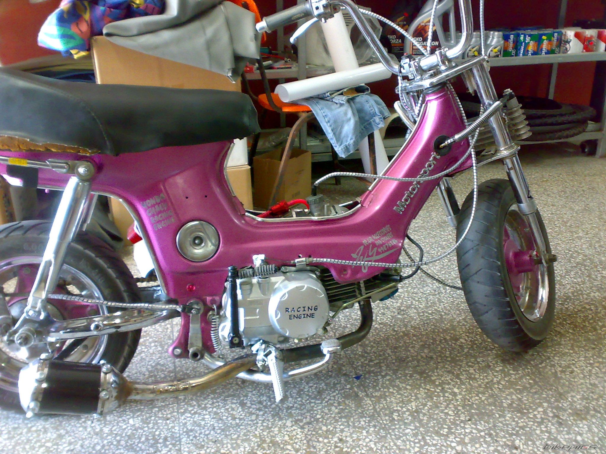 Photo 1691374