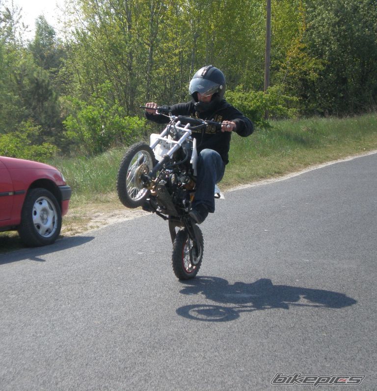 Photo 1691414