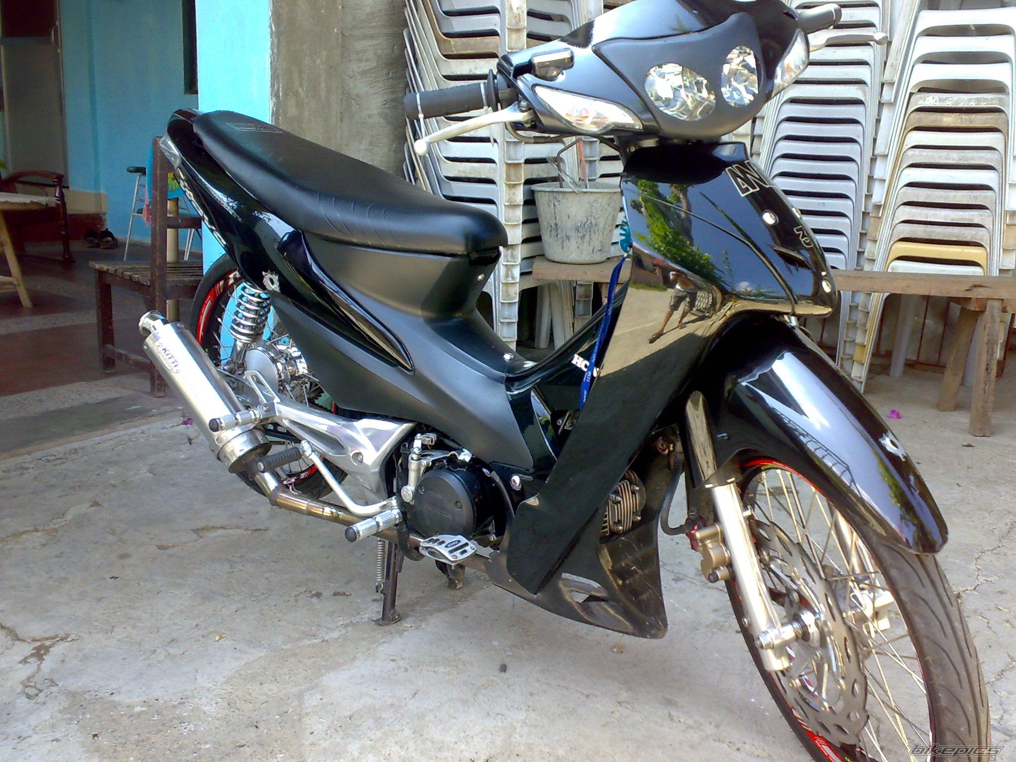 Photo 1691516