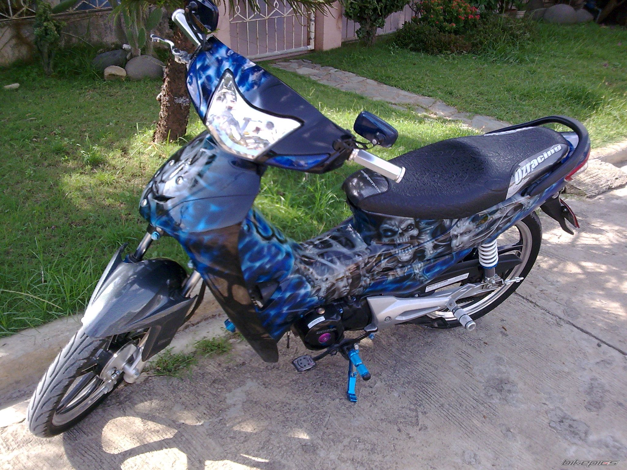 Photo 1691517