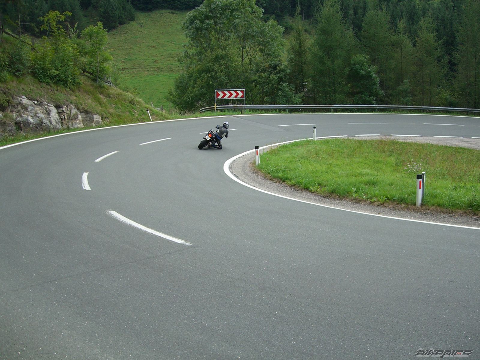 Bike Photo 1691542