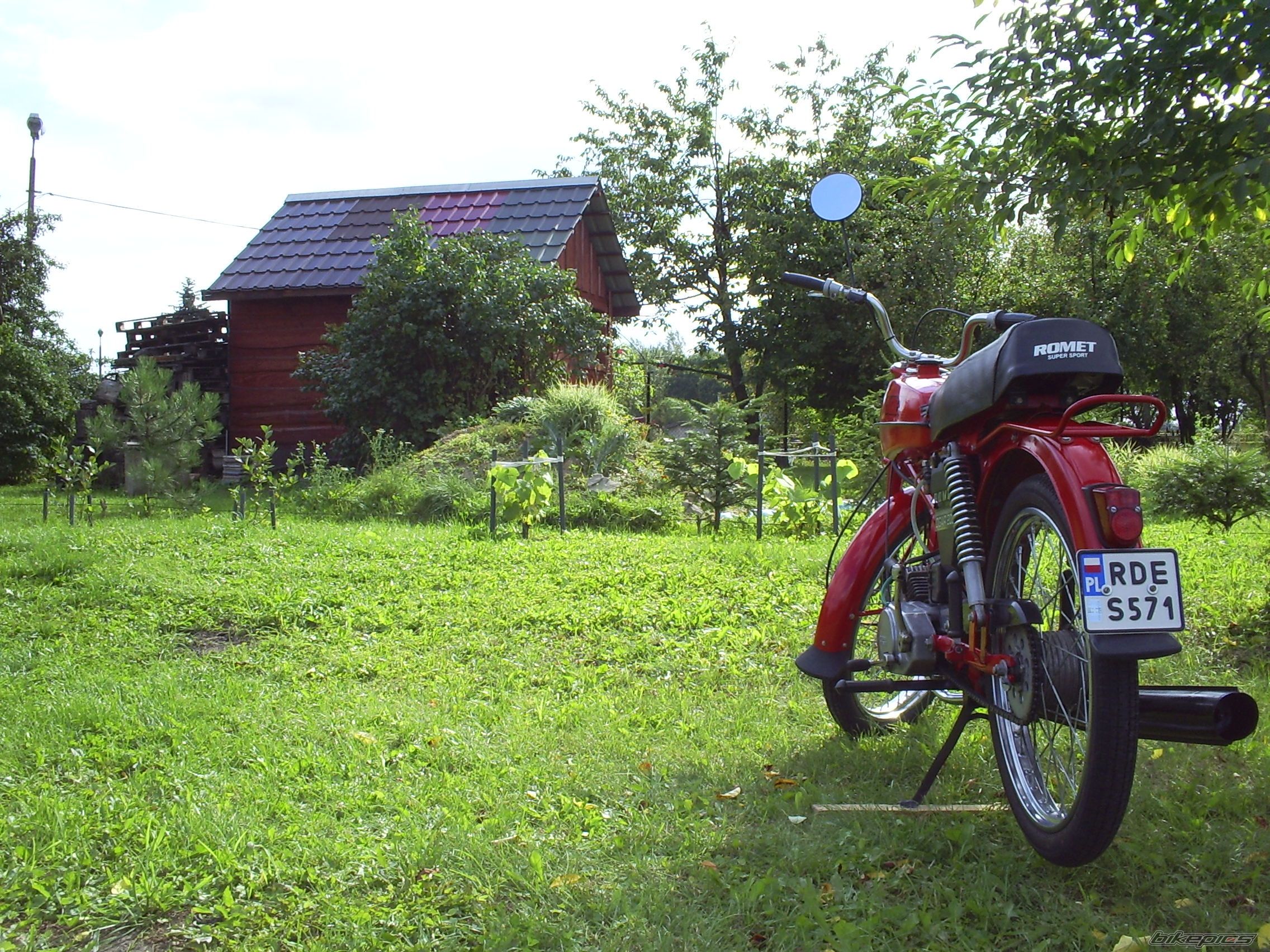 Bike Photo 1691586