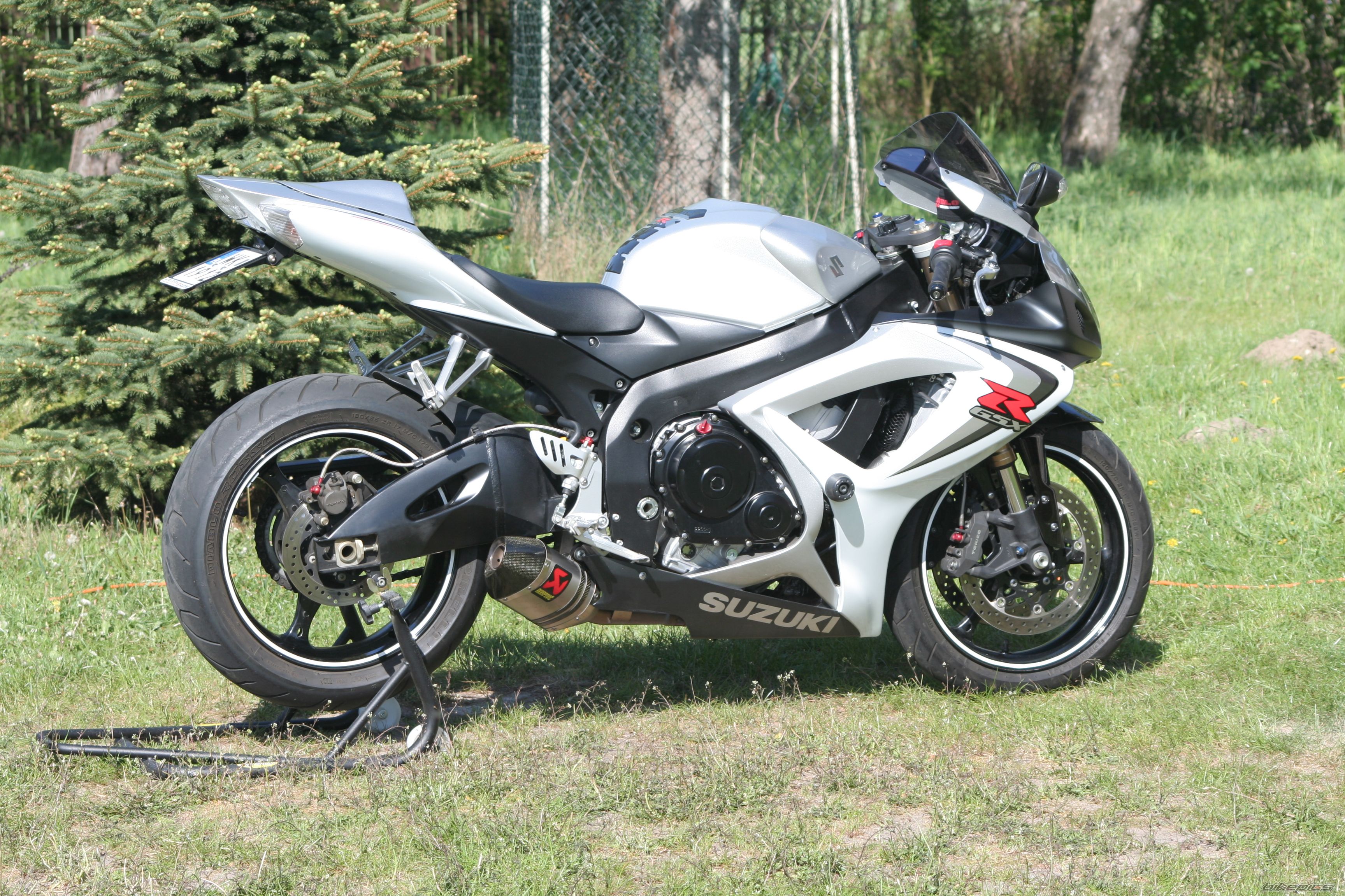 Bike Photo 1691669