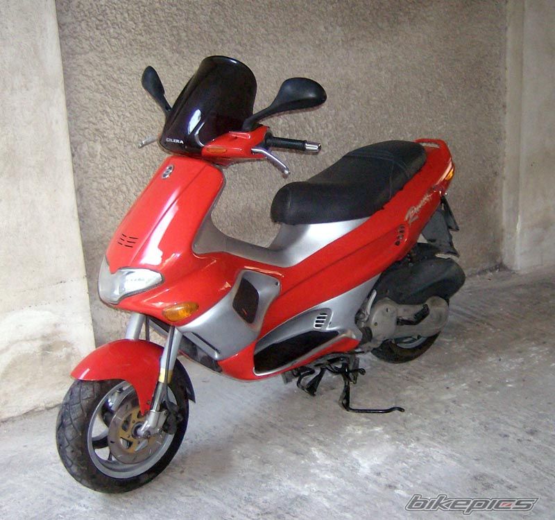 Photo 1691673