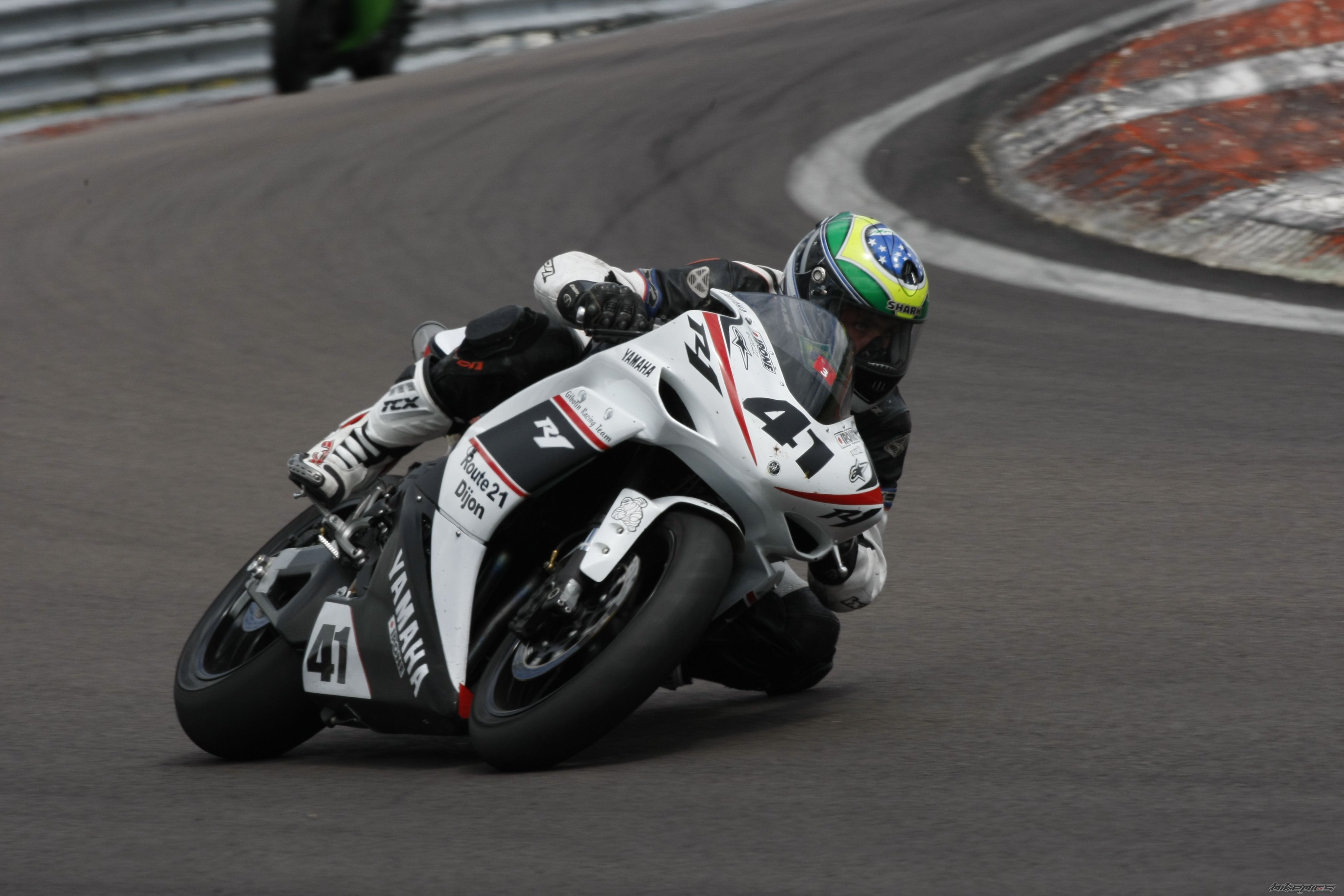 Bike Photo 1691751