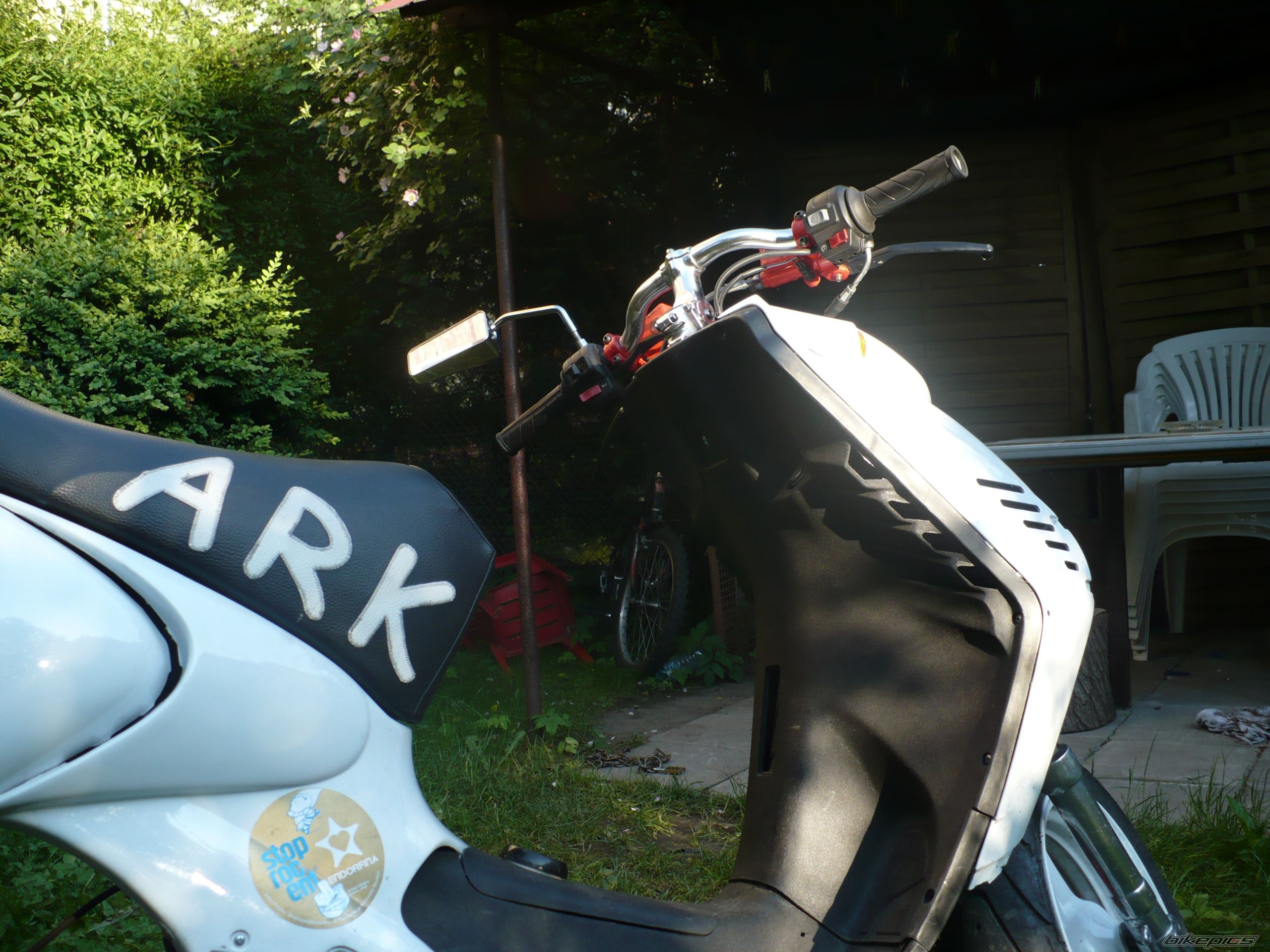 Photo 1691754