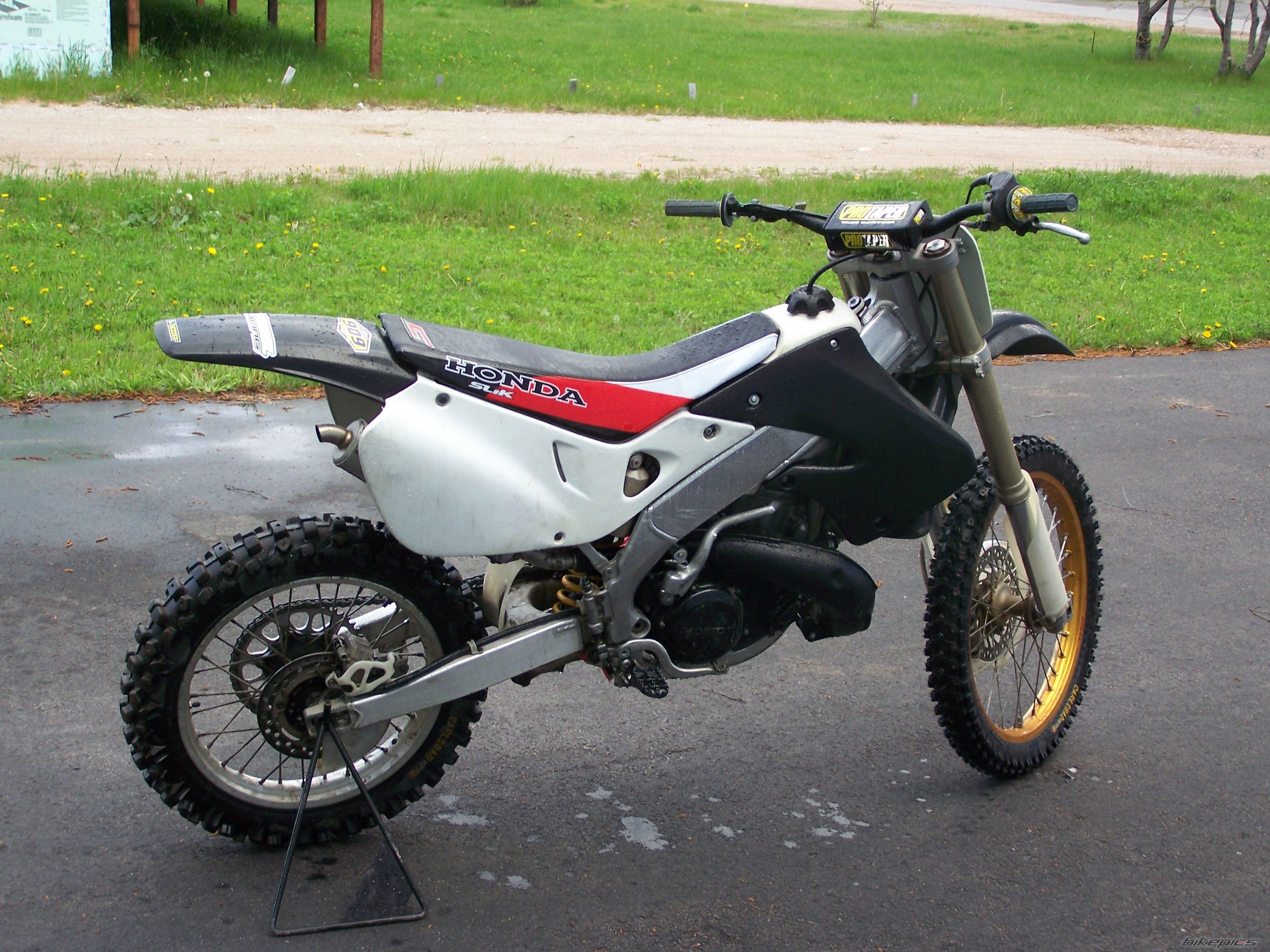 Photo 1691768
