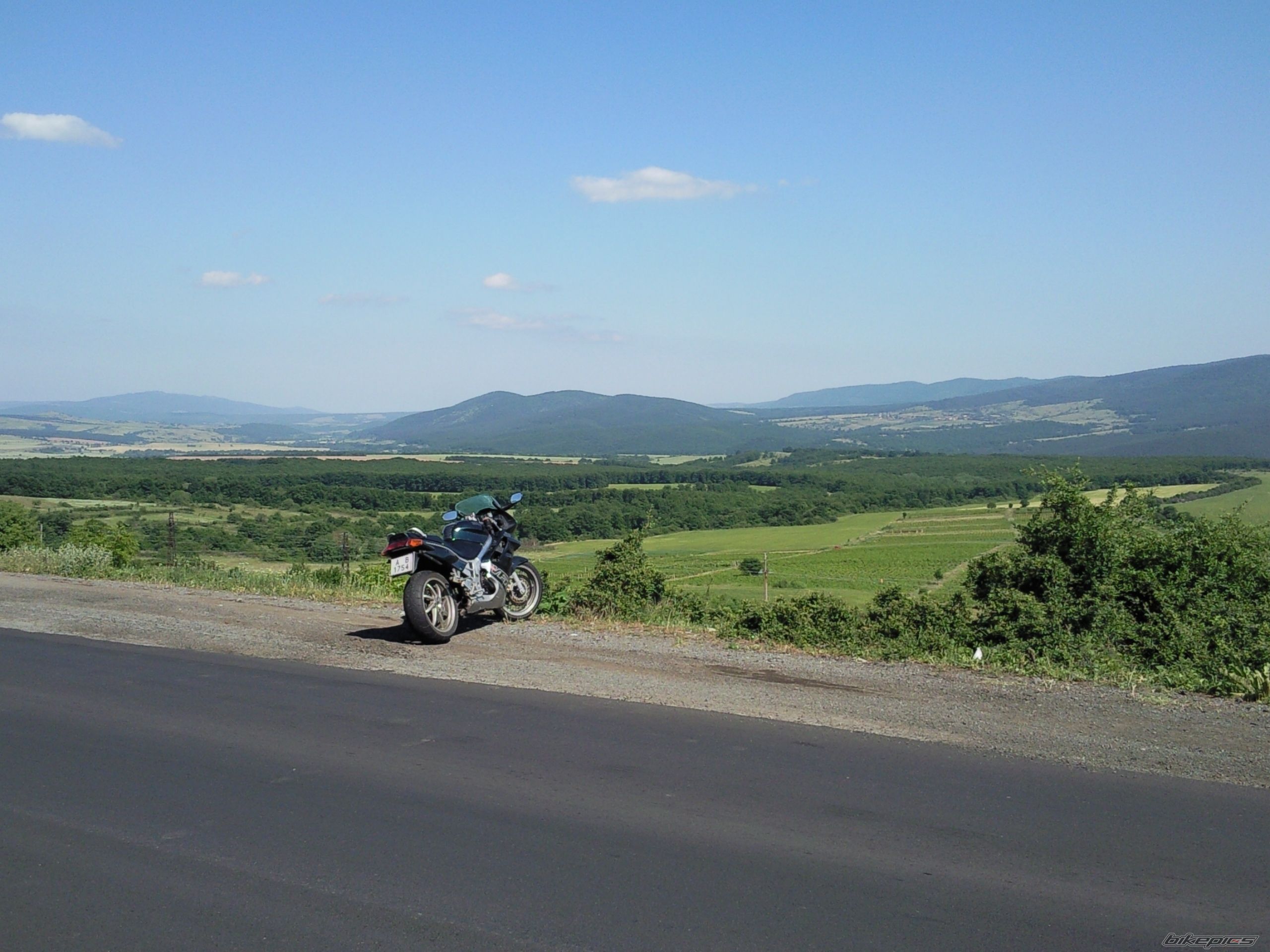 Photo 1691865