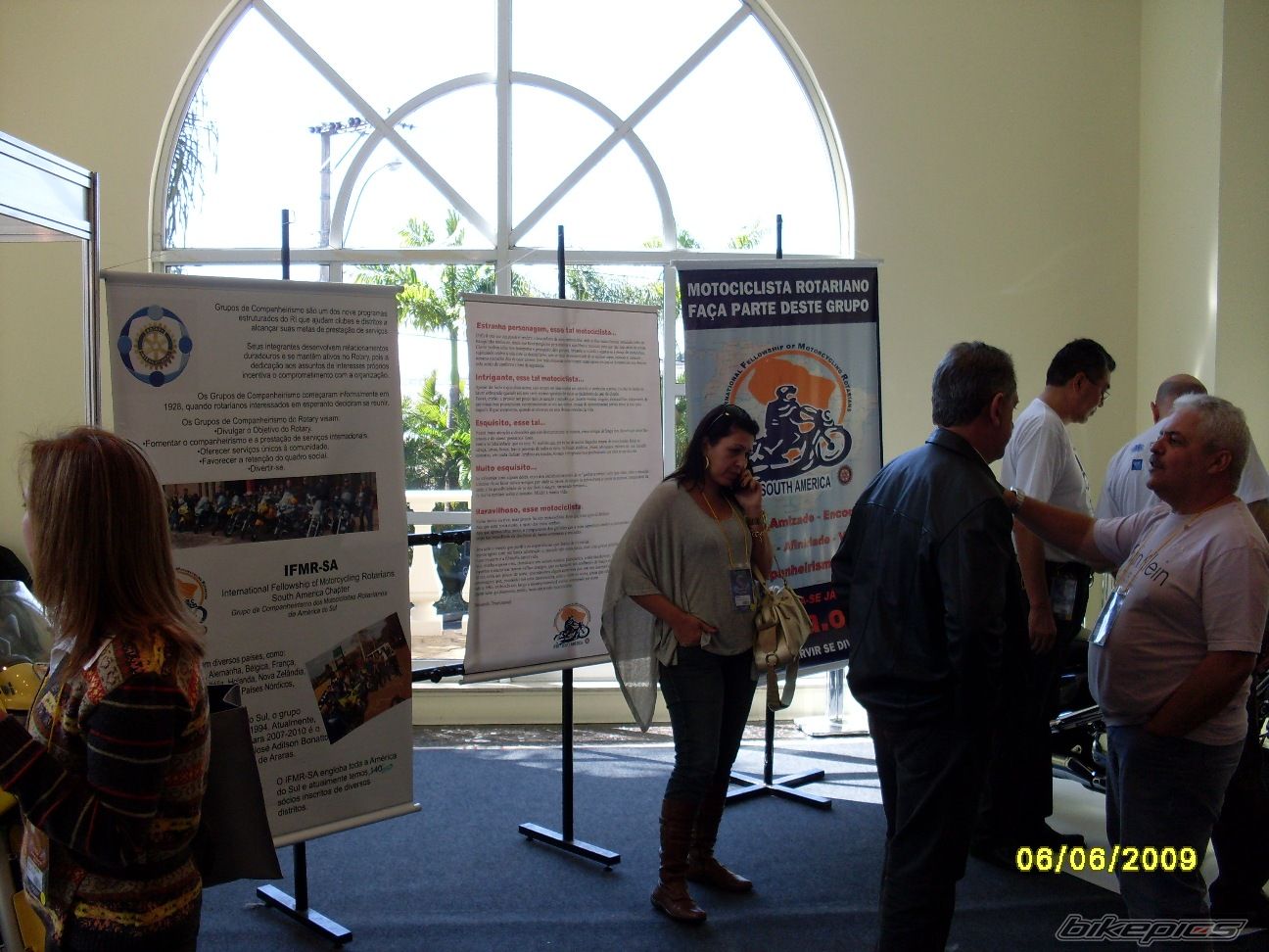 Photo 1692141