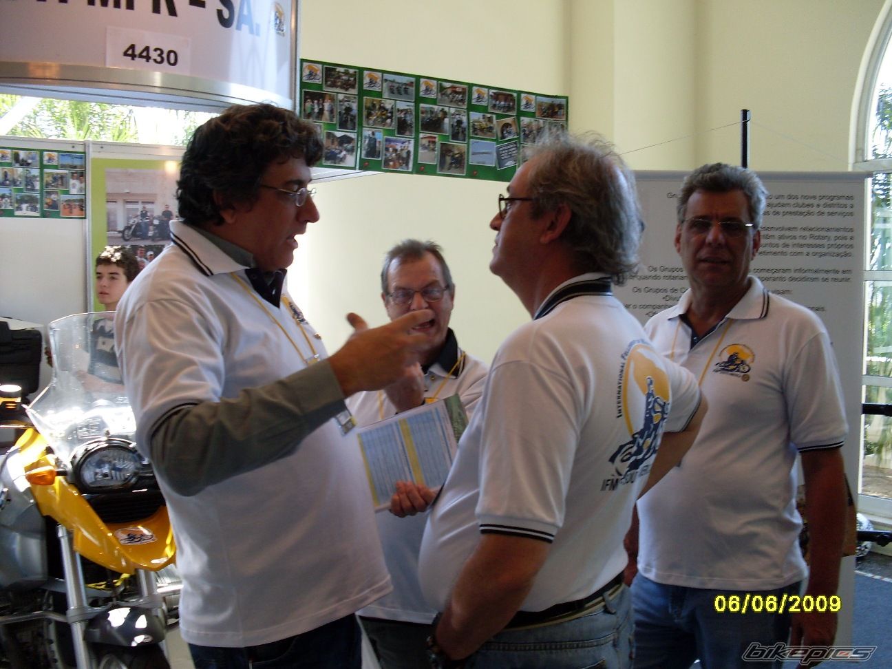 Photo 1692154