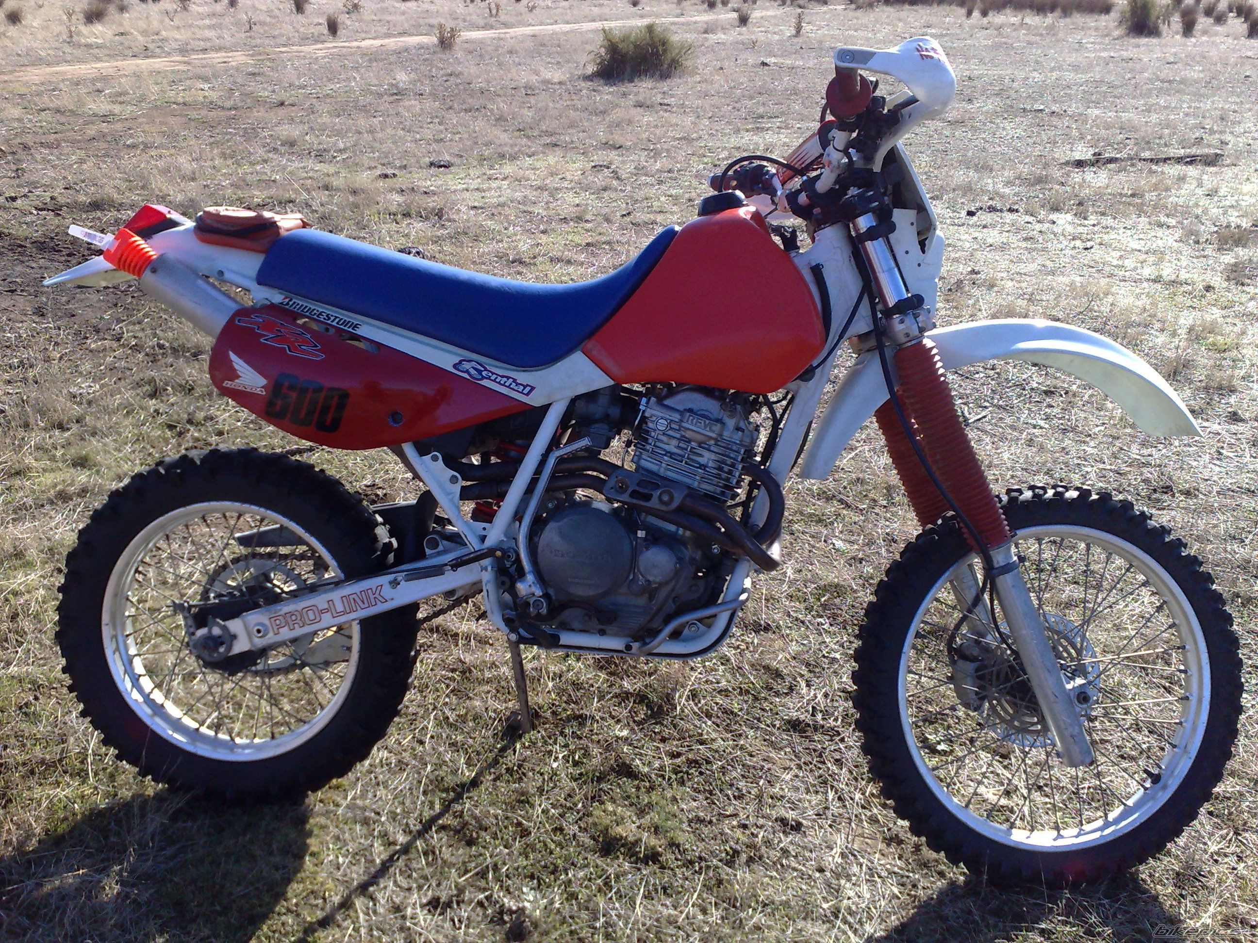 Photo 1692201