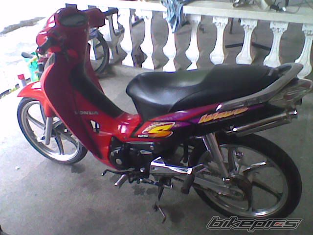Photo 1692233