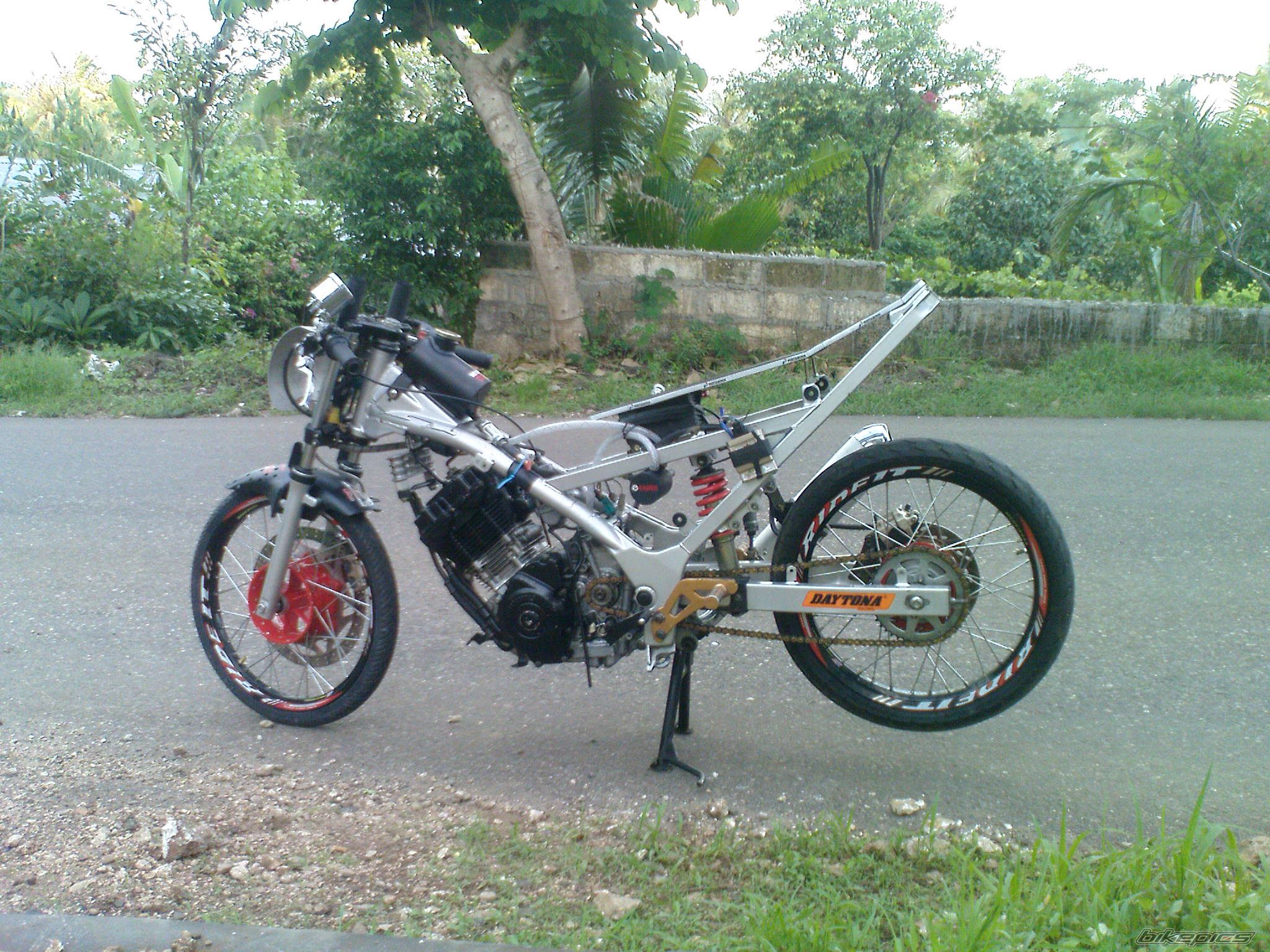 Bike Photo 1692336