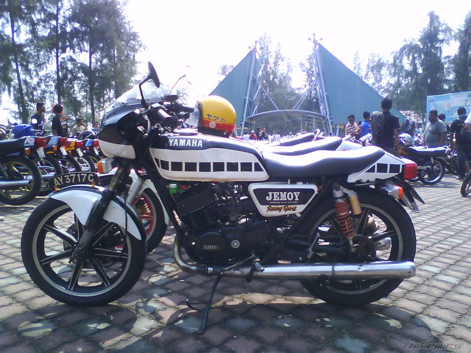 Photo 1692350